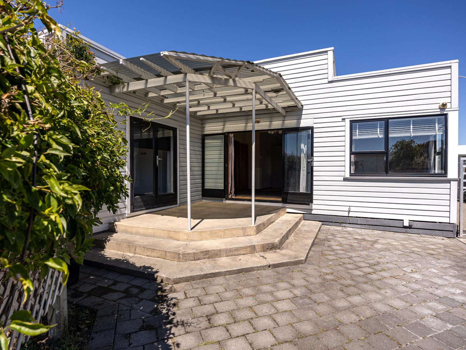 3 Burness Road, Greenmeadows