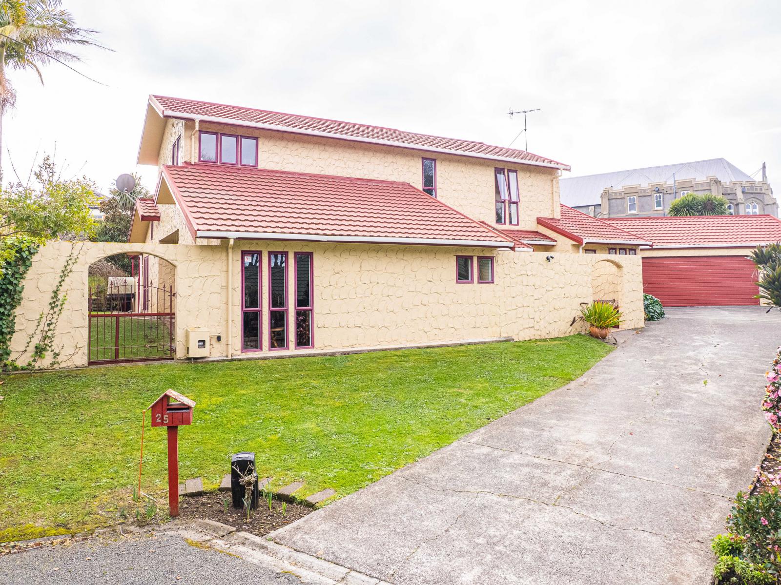 25 Oakland Avenue, St Johns Hill
