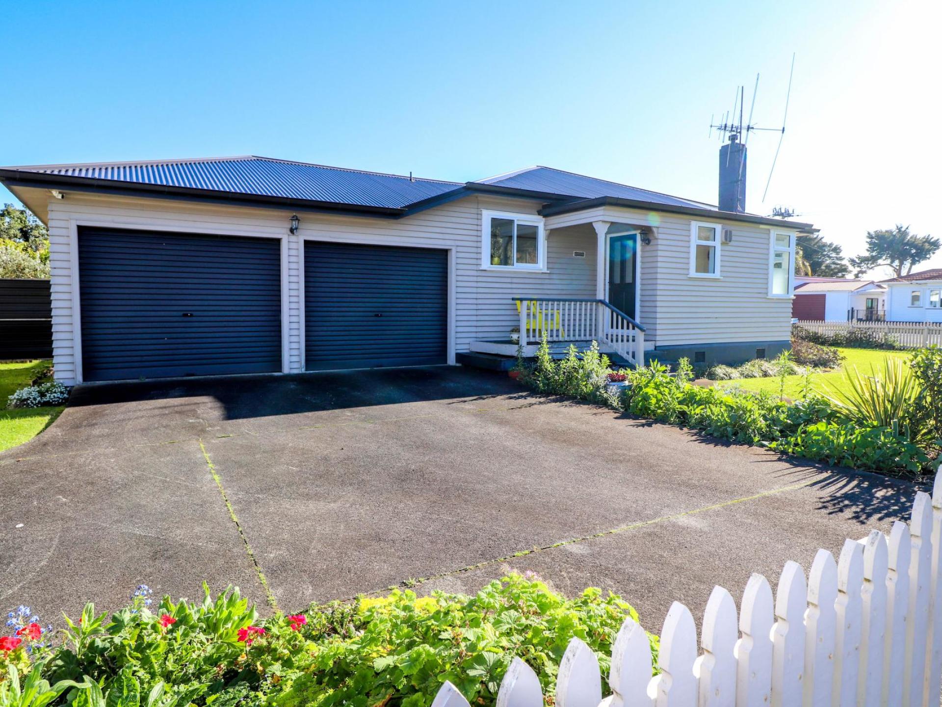 126 Fenton Street, Thames