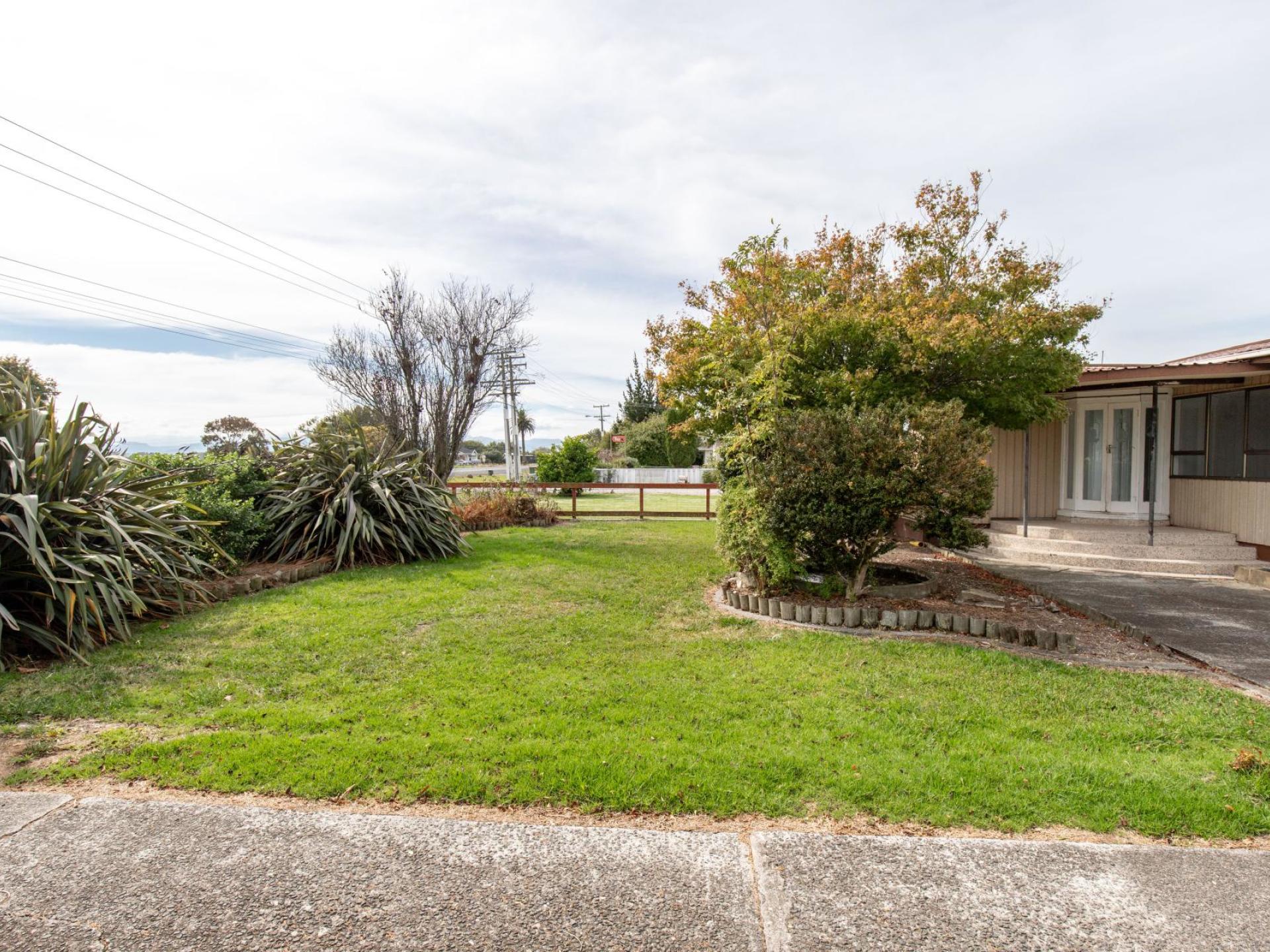 18 Orchard East Road, Ngatea