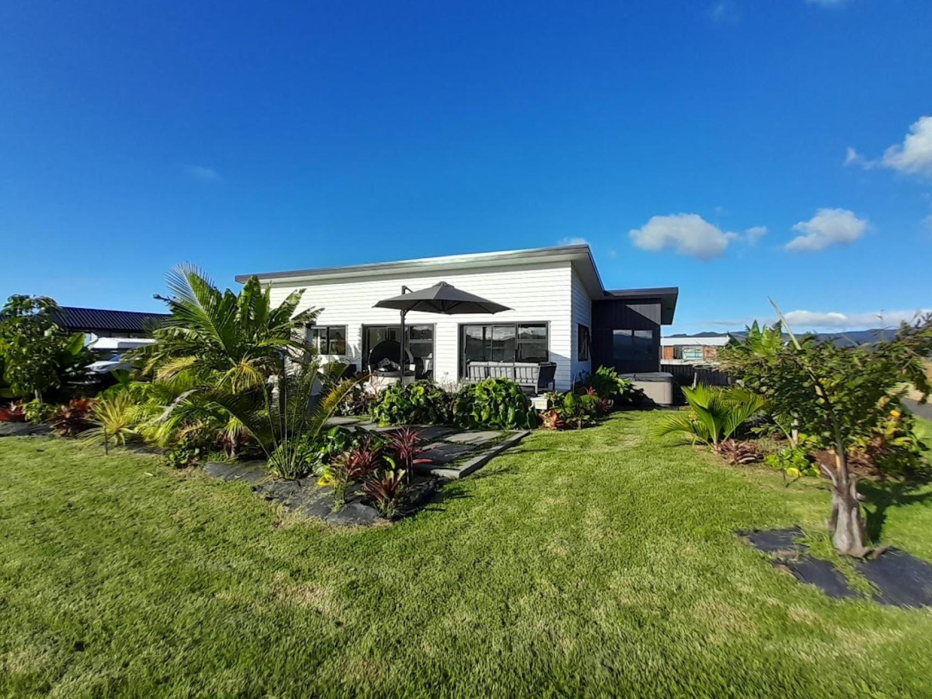 172 Ngaio Drive, Matarangi