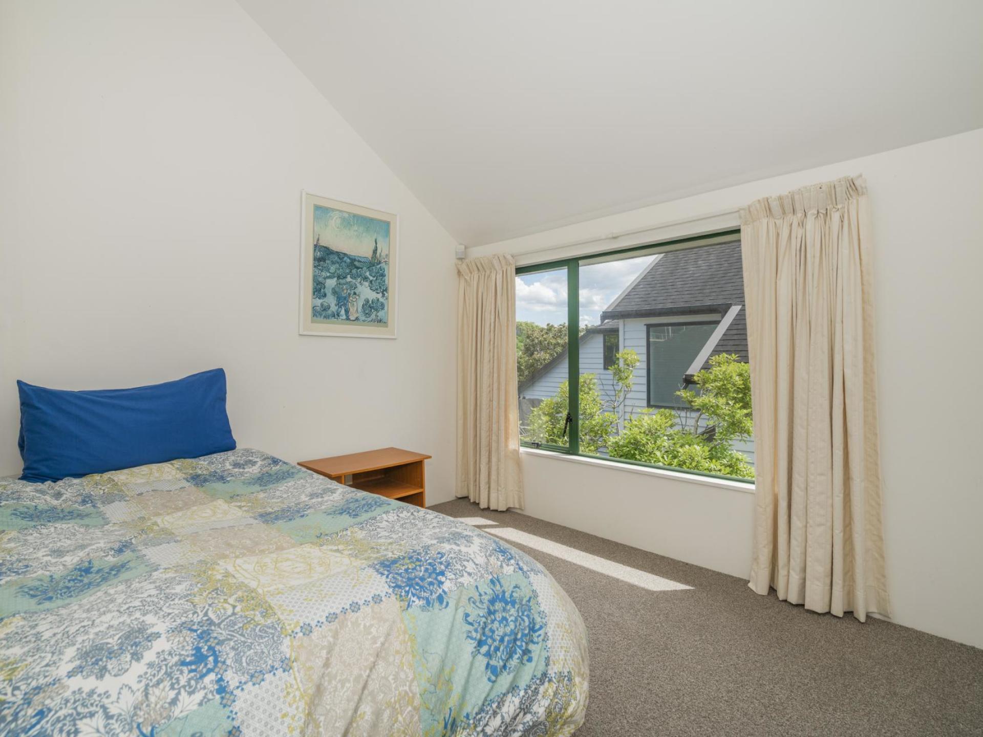 10 Ajax Head, Pauanui