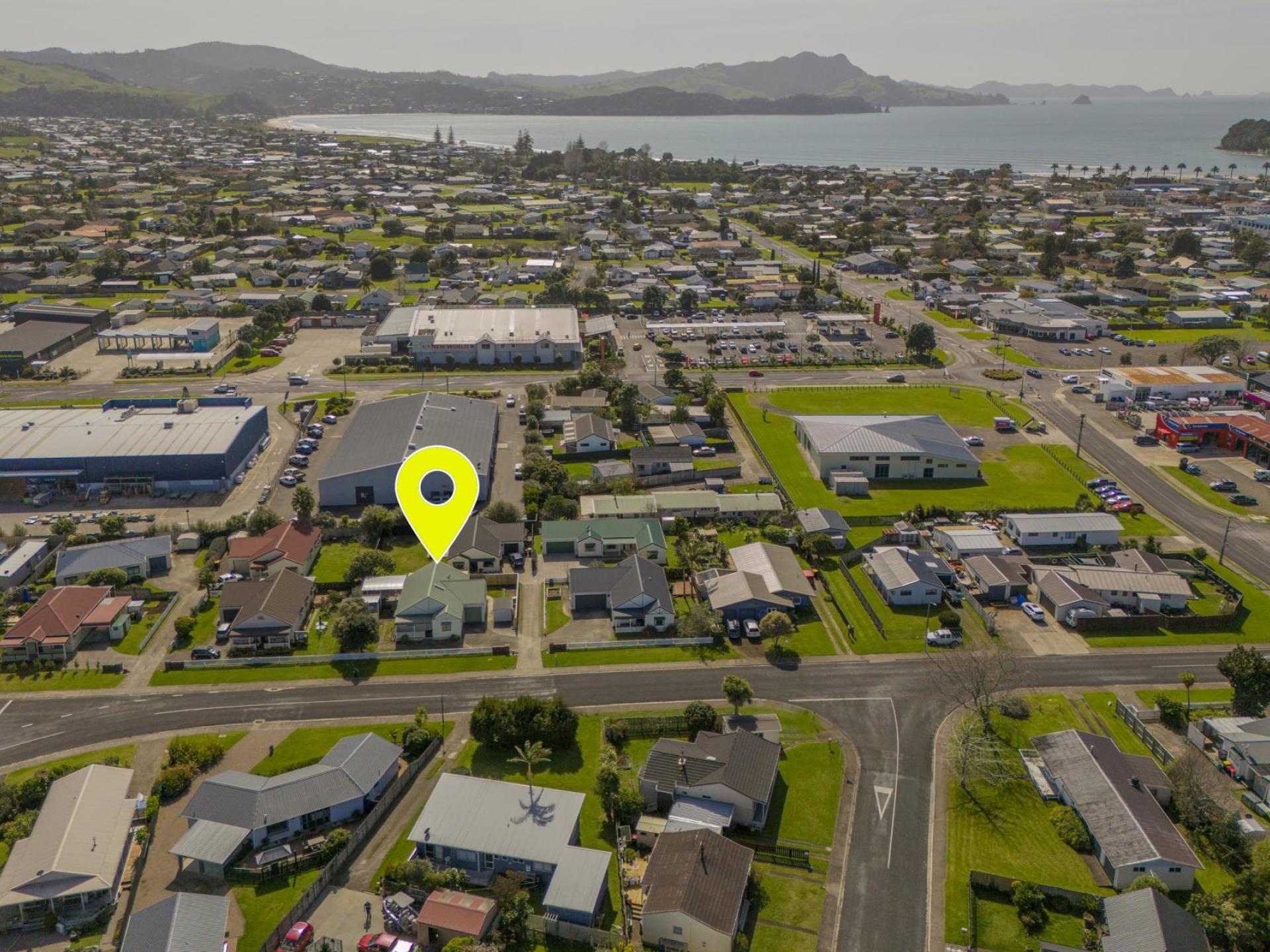 11 Cholmondeley Crescent, Whitianga