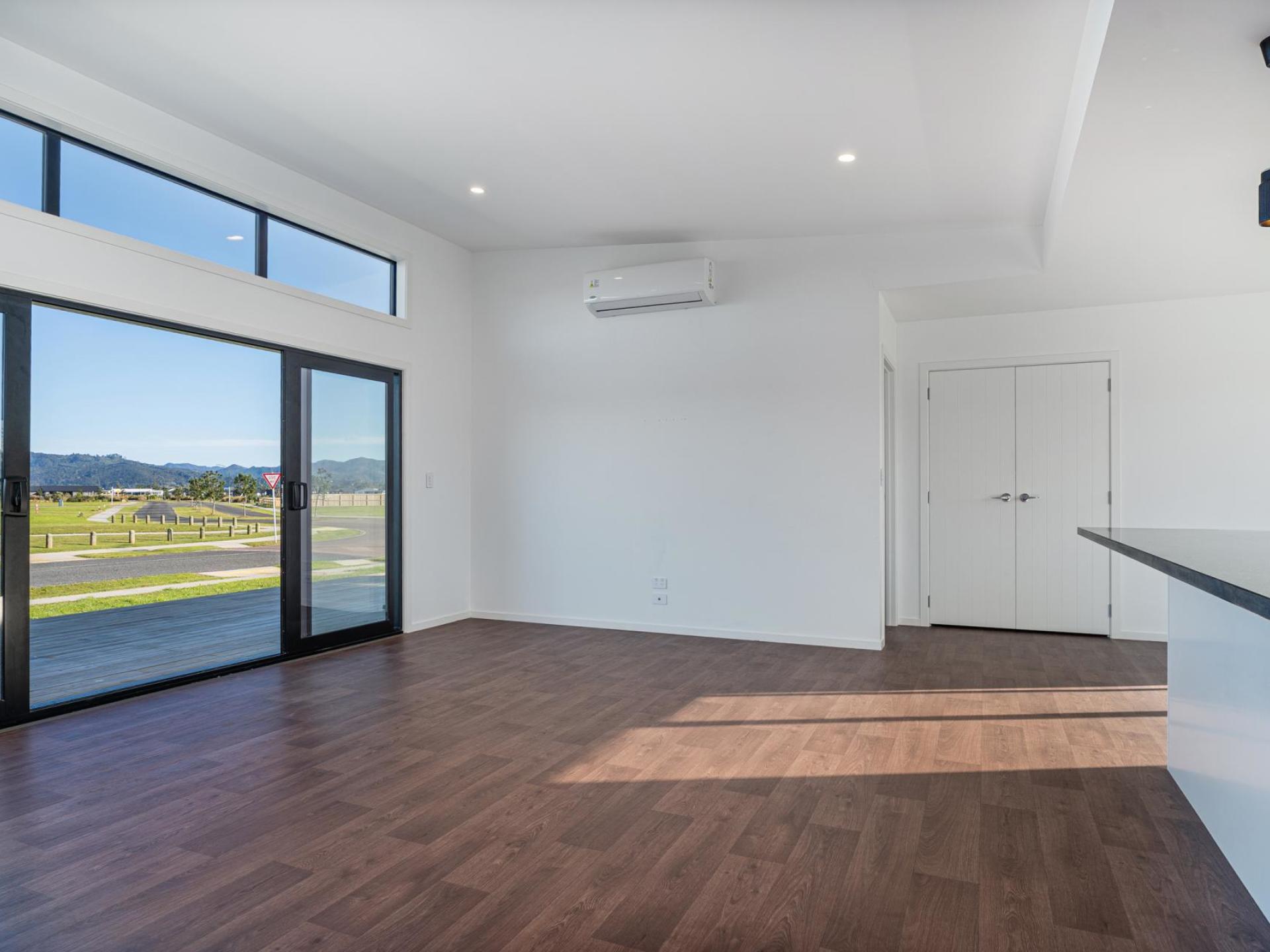 300 Harbour Drive East, Matarangi