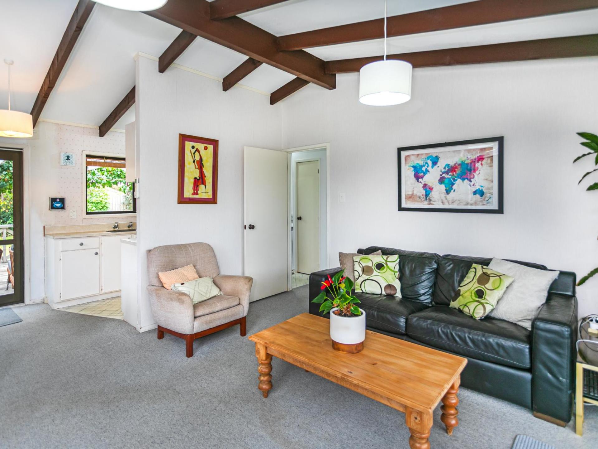 311 Main Road, Tairua