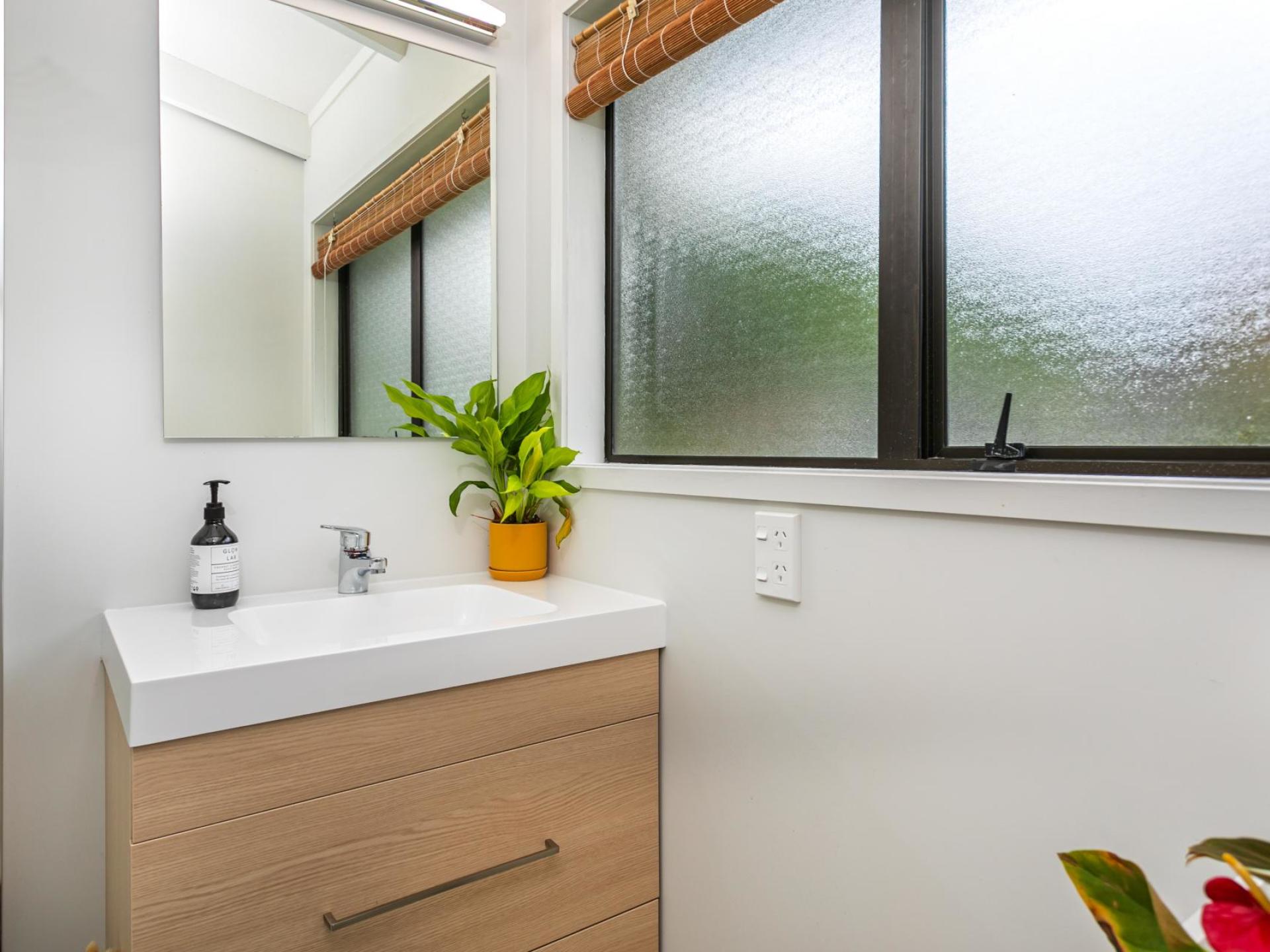 311 Main Road, Tairua