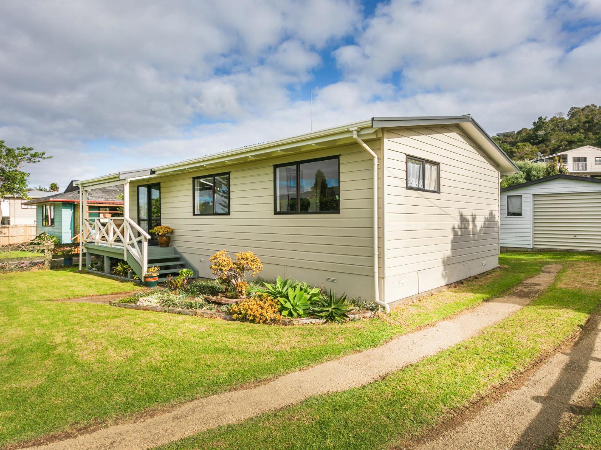 311 Main Road, Tairua