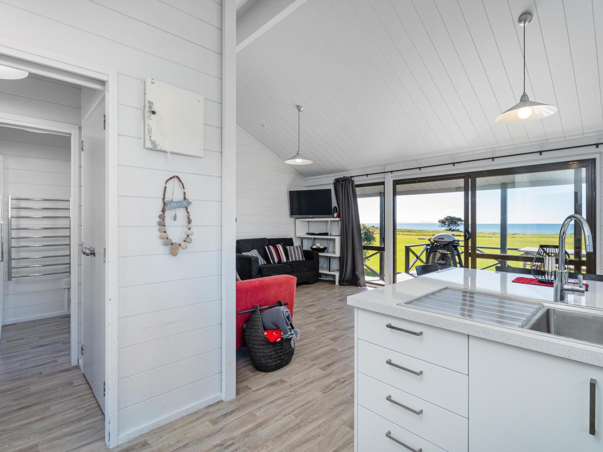 114 Totara Place, Matarangi