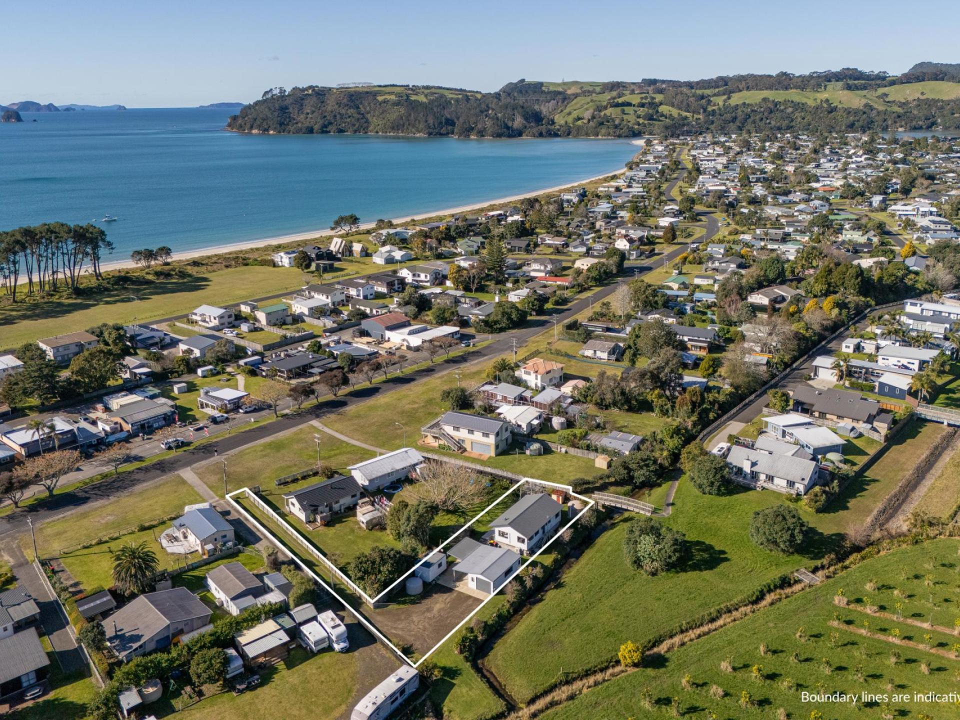 30 Captain Cook Road, Cooks Beach