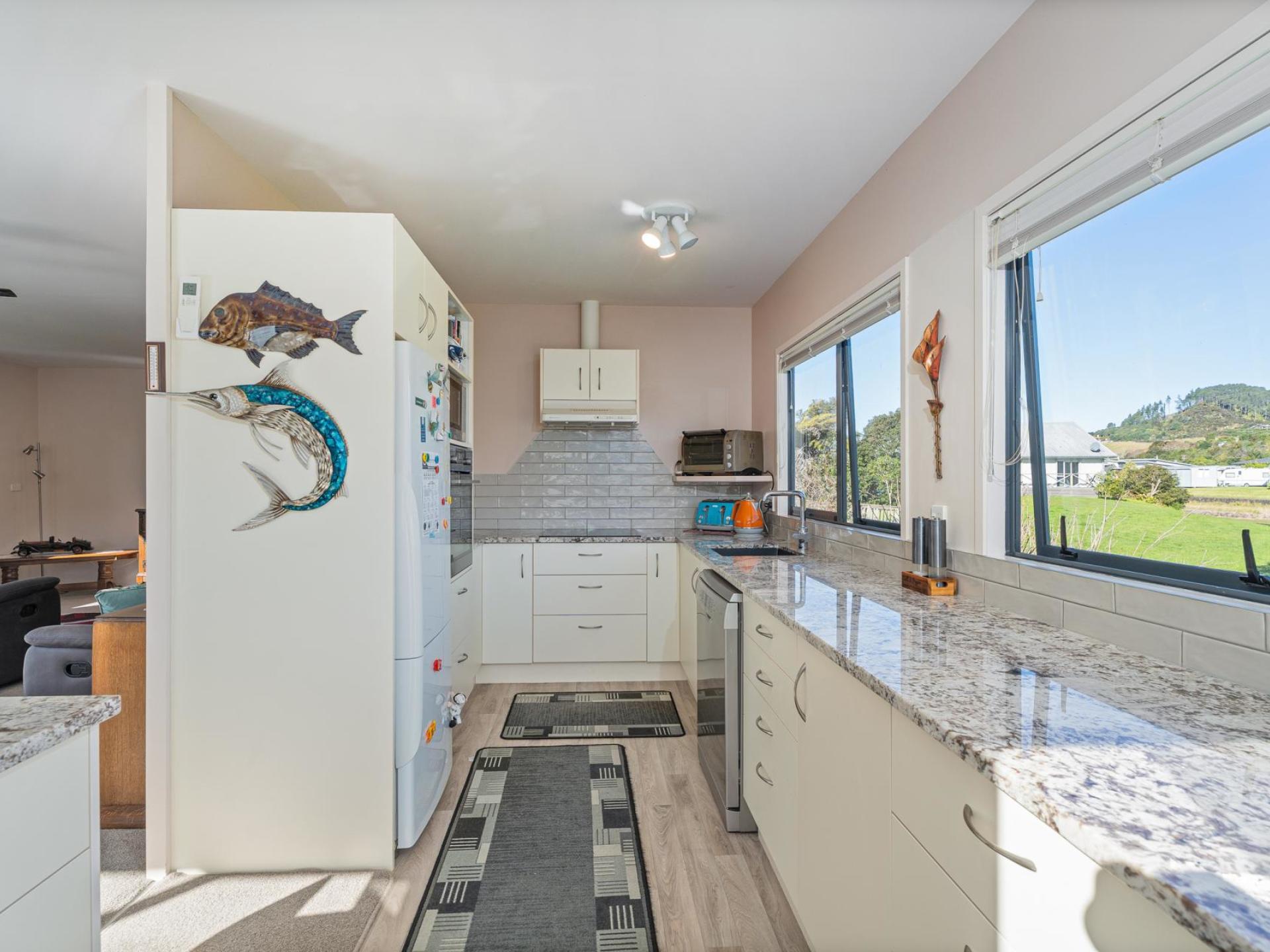 30 Captain Cook Road, Cooks Beach