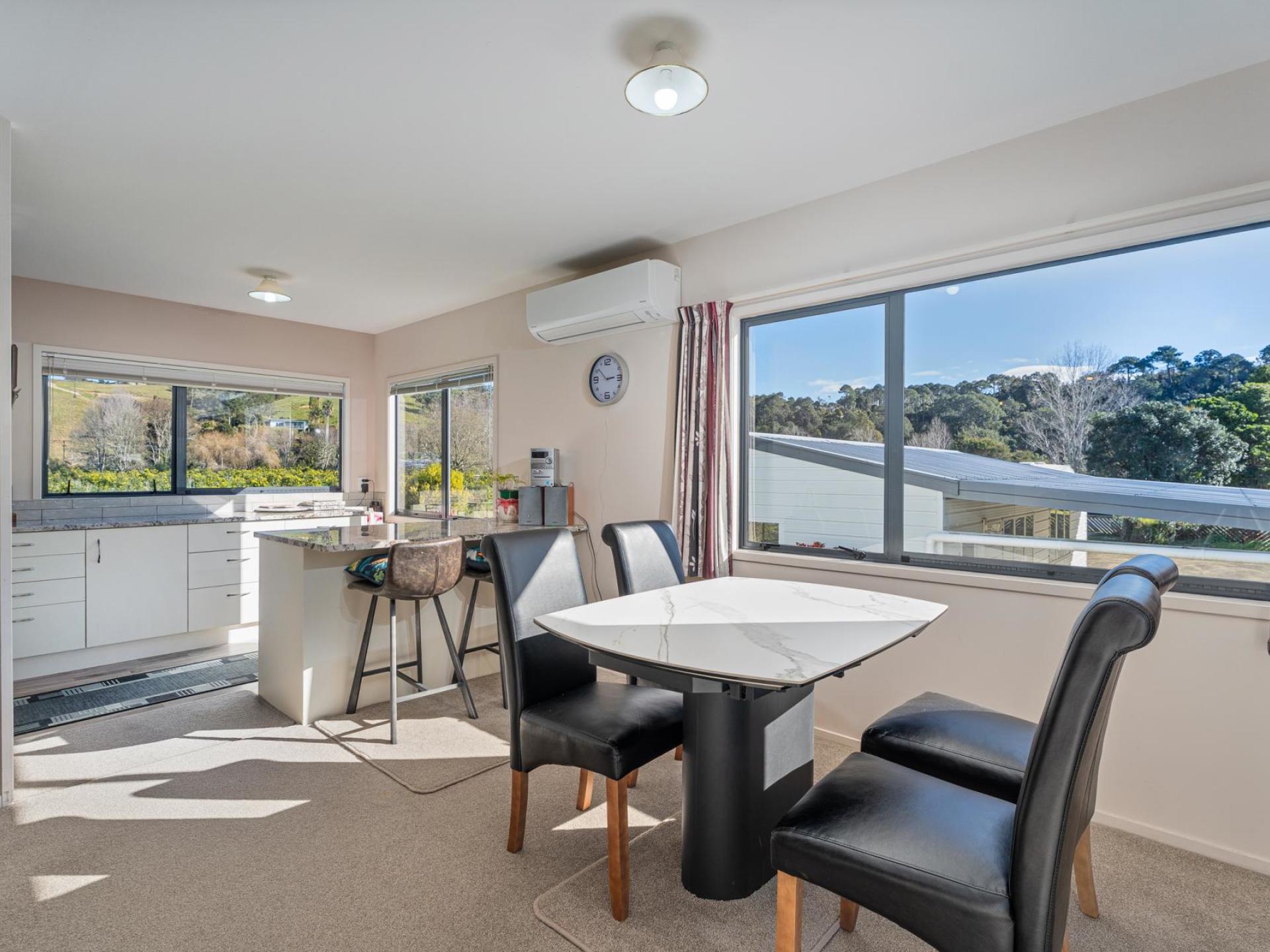 30 Captain Cook Road, Cooks Beach
