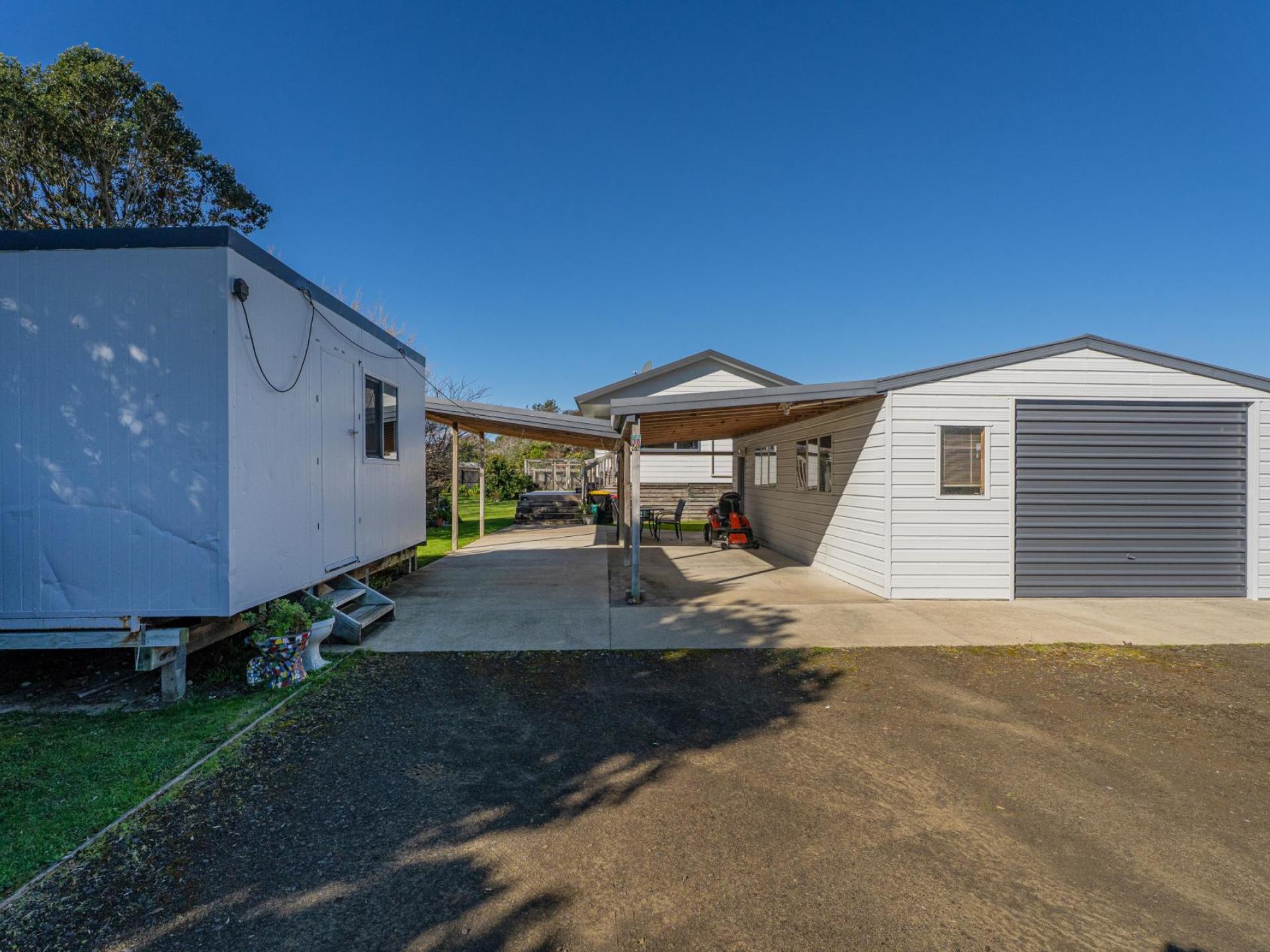 30 Captain Cook Road, Cooks Beach