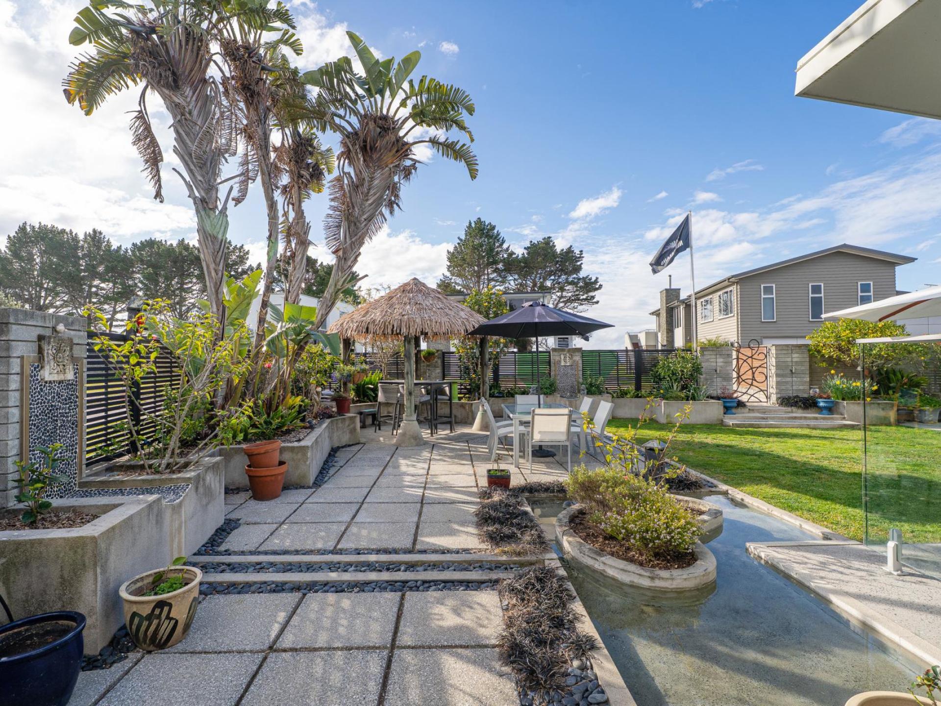 166 Sands Crescent, Matarangi