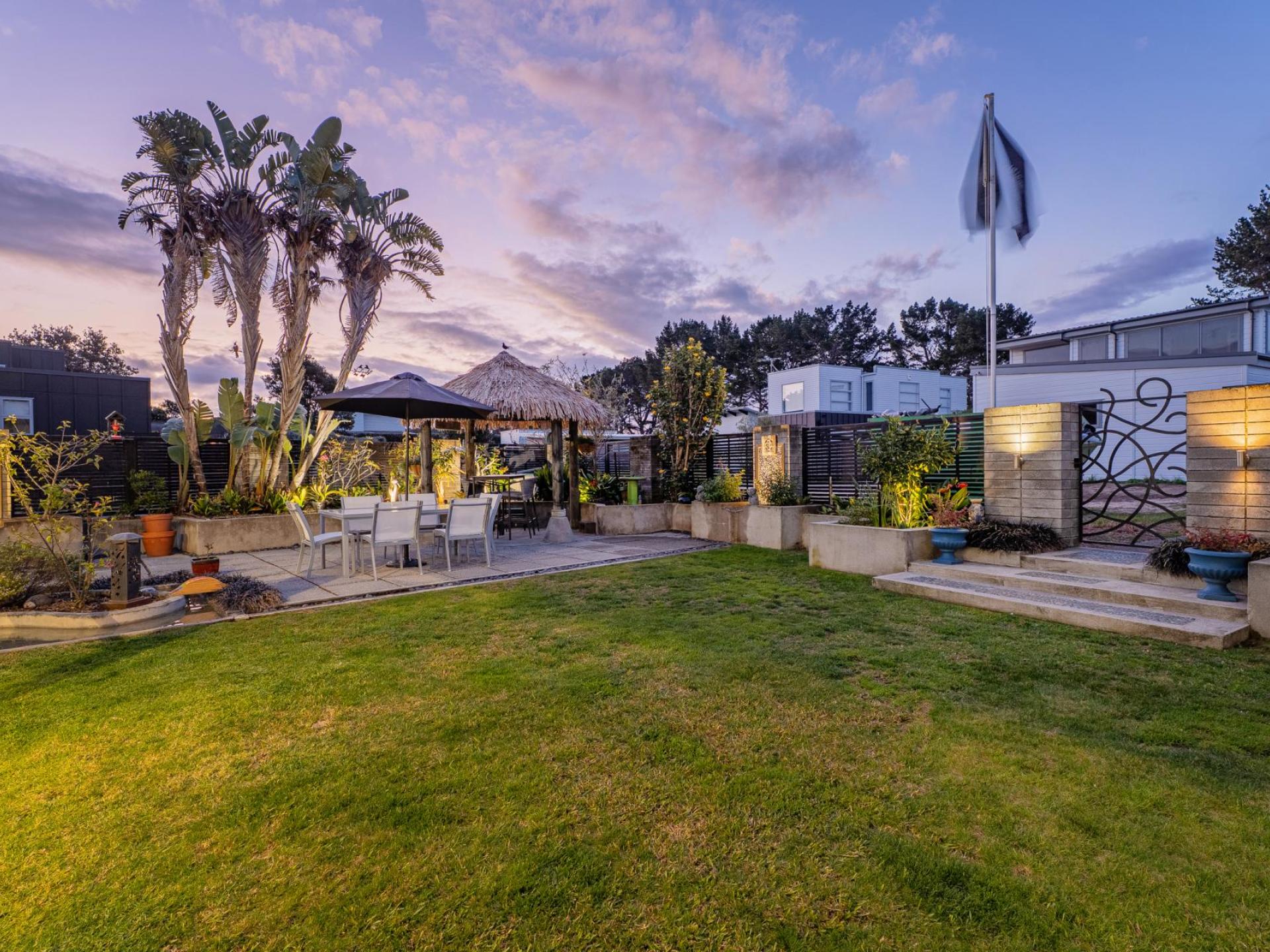 166 Sands Crescent, Matarangi