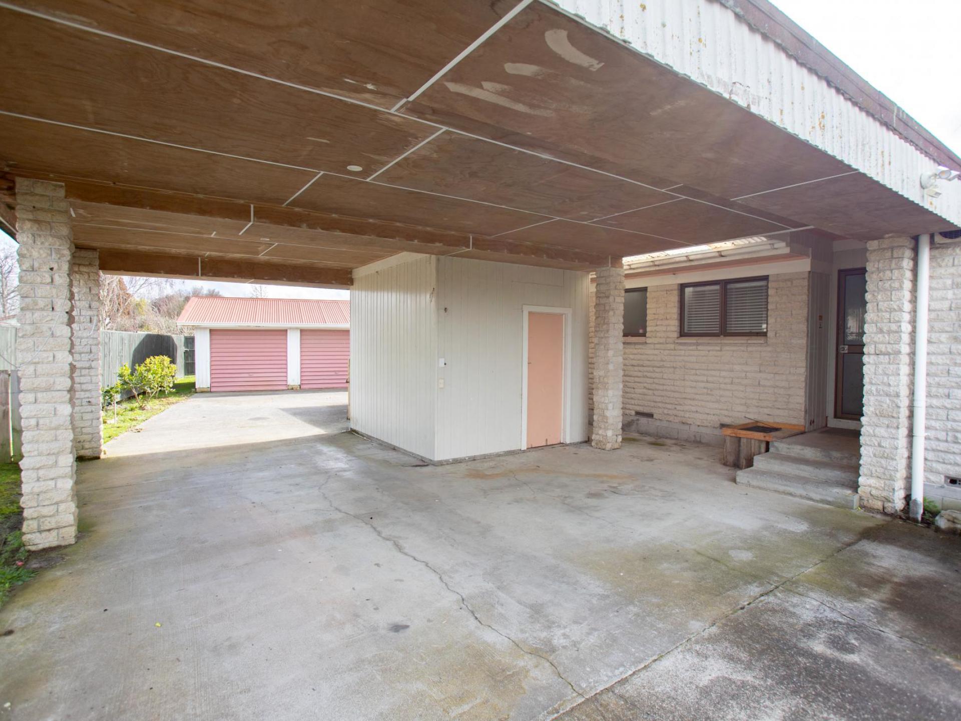 2 McQuarrie Place, Ngatea
