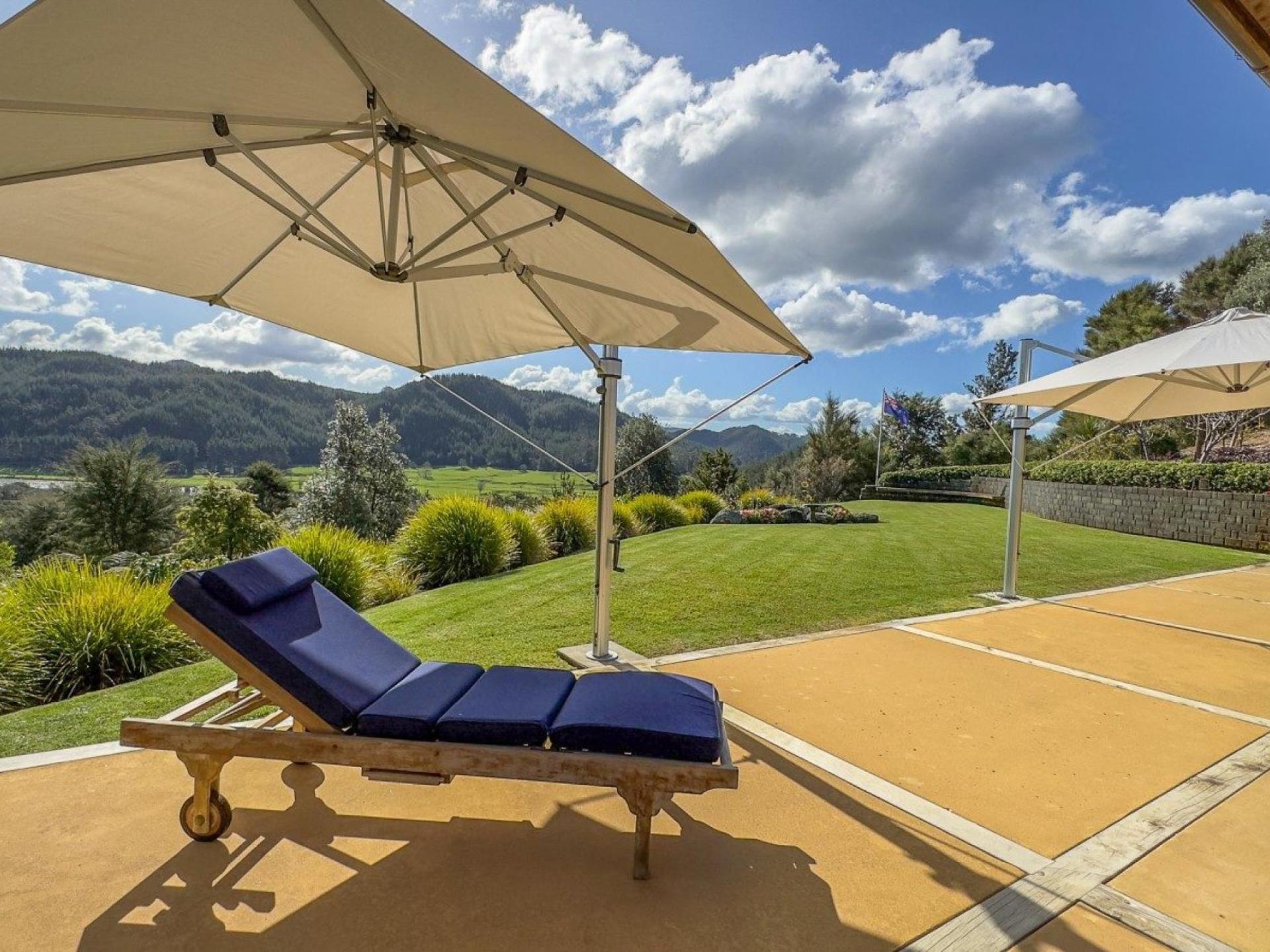 492 Hikuai Settlement Road, Pauanui