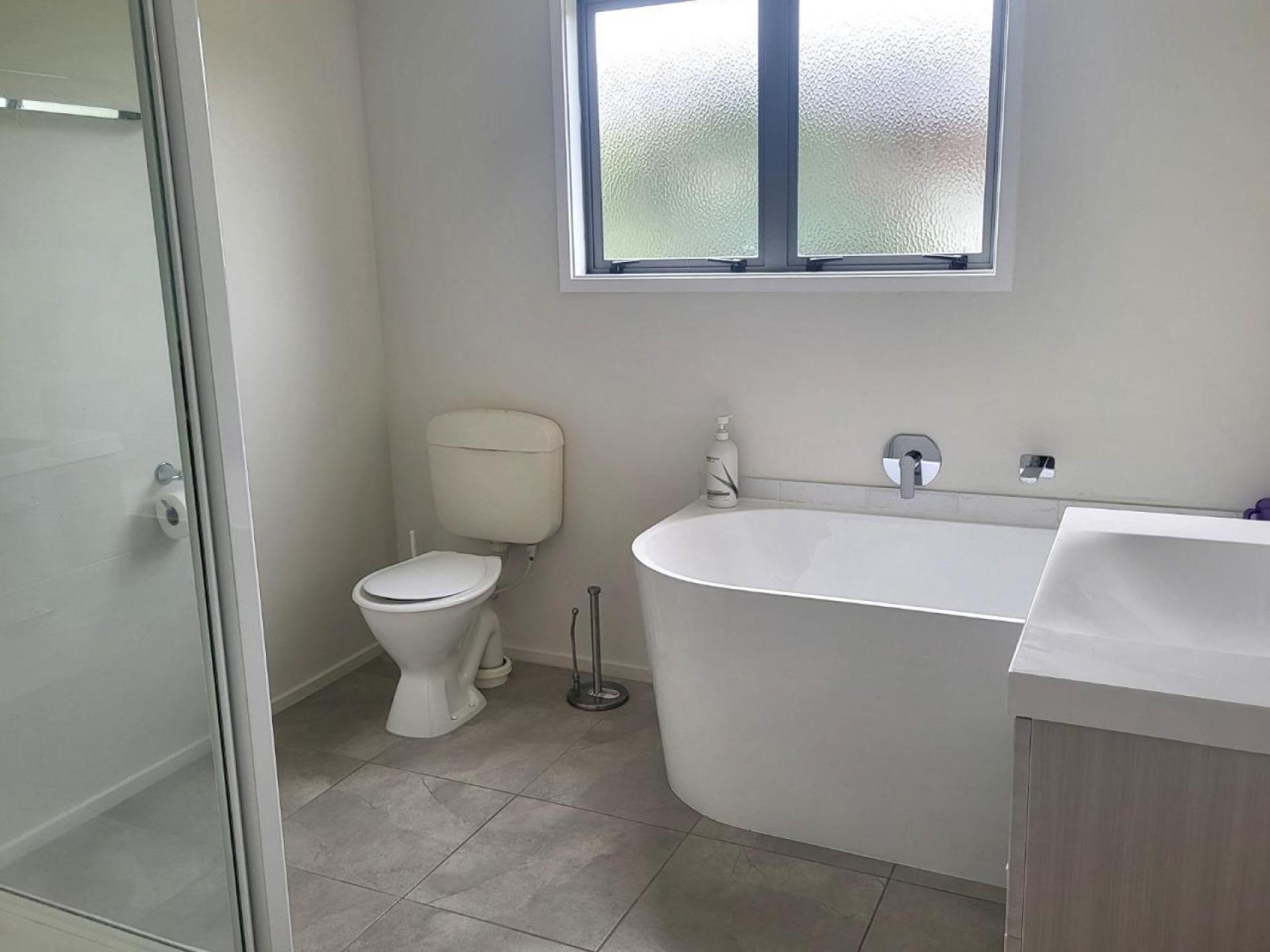 169 Kowhai Avenue, Matarangi