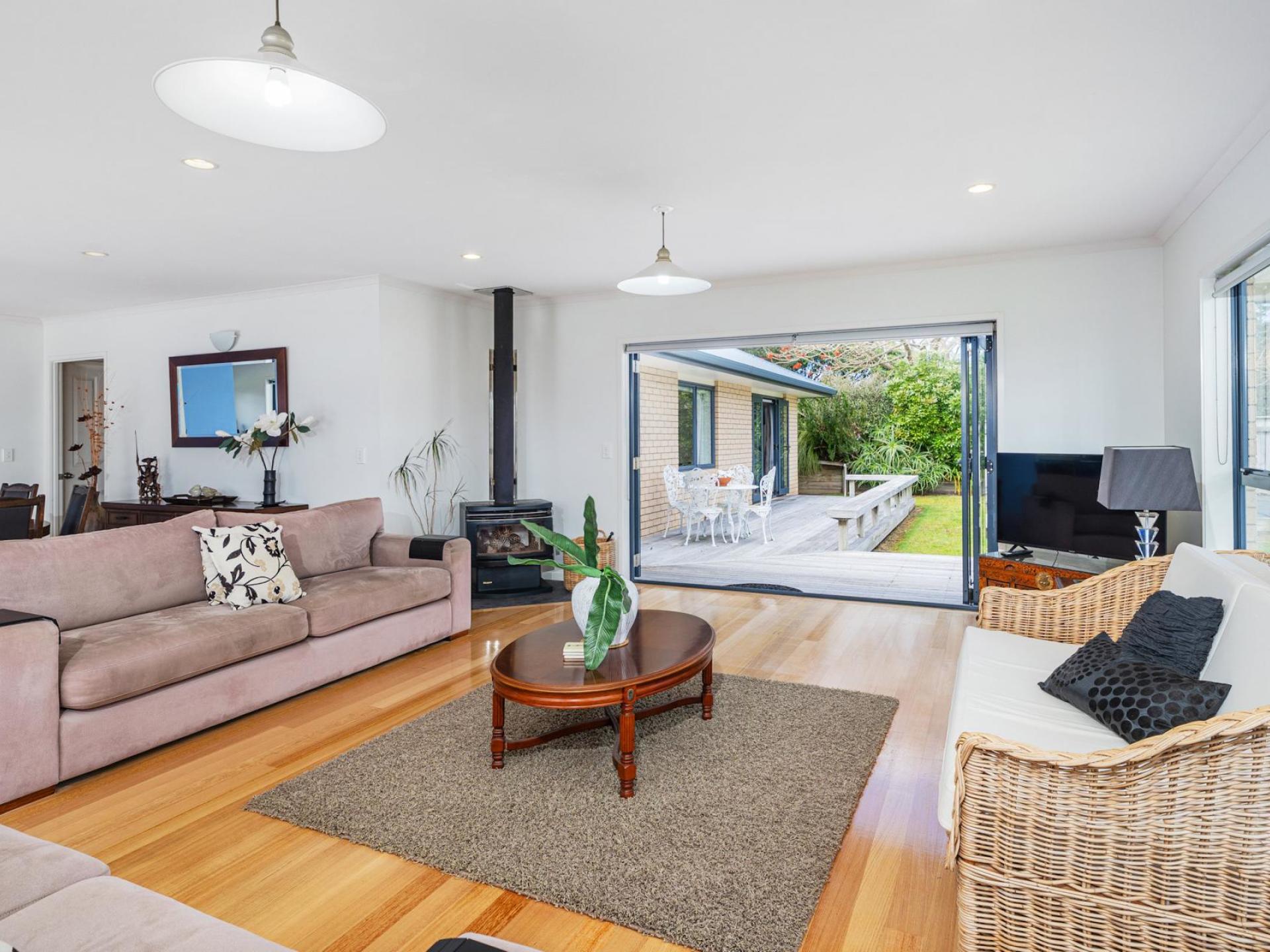 136 Waimaire Avenue, Matarangi
