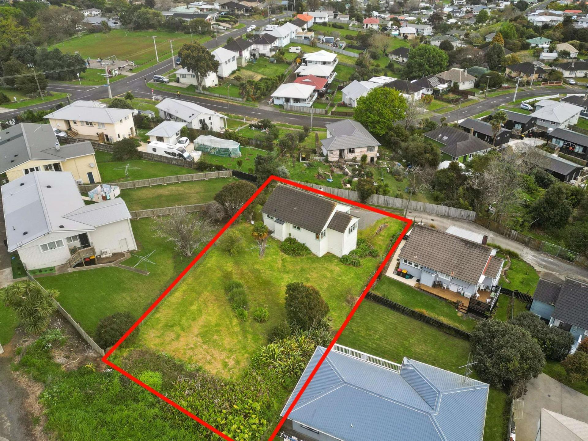 814 Mount Pleasant Road, Thames