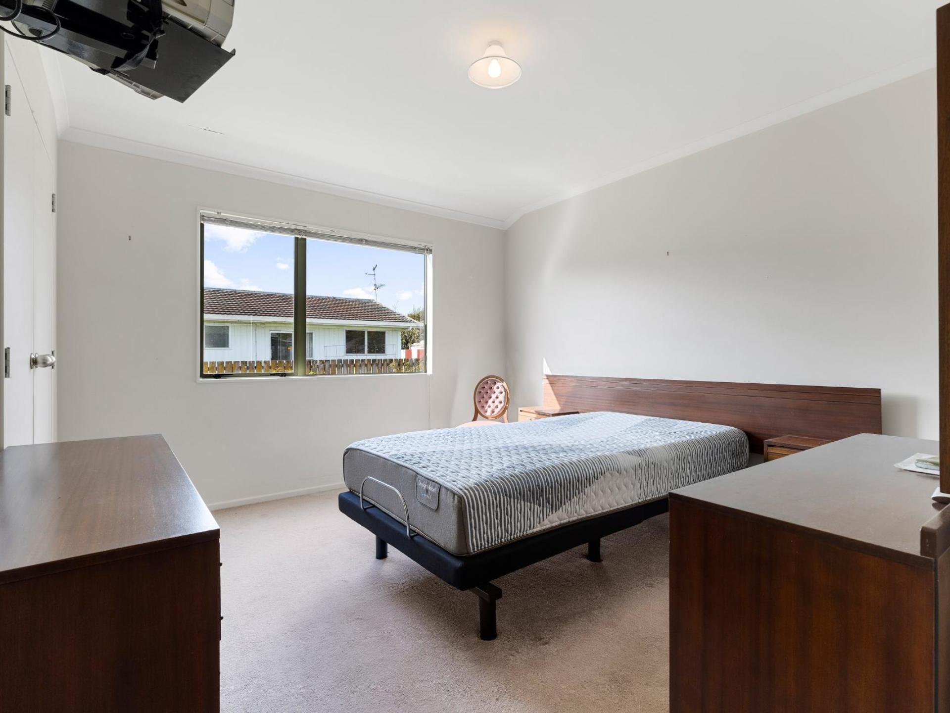 Unit 2, 11 Bradley Street, Paeroa