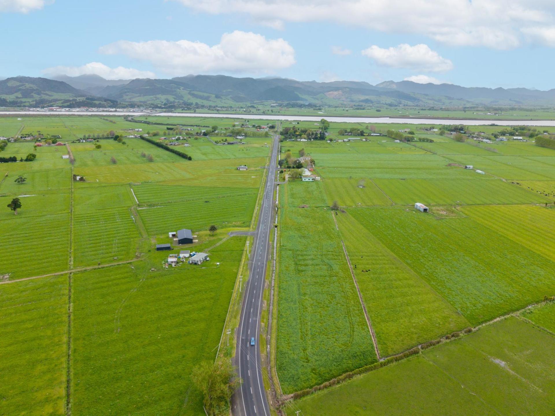 2080 State Highway 25, Orongo