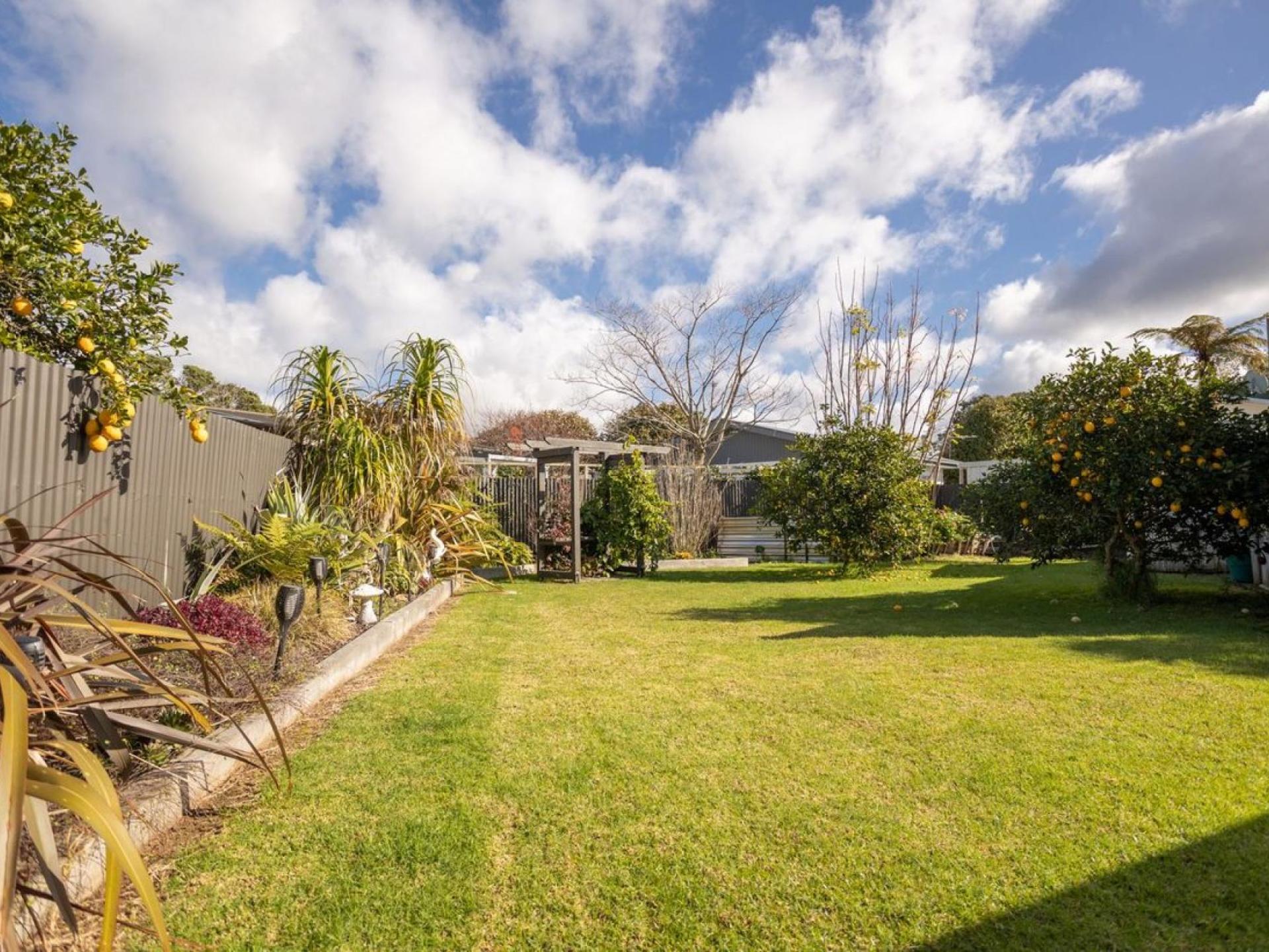 145 Robinson Road, Whitianga