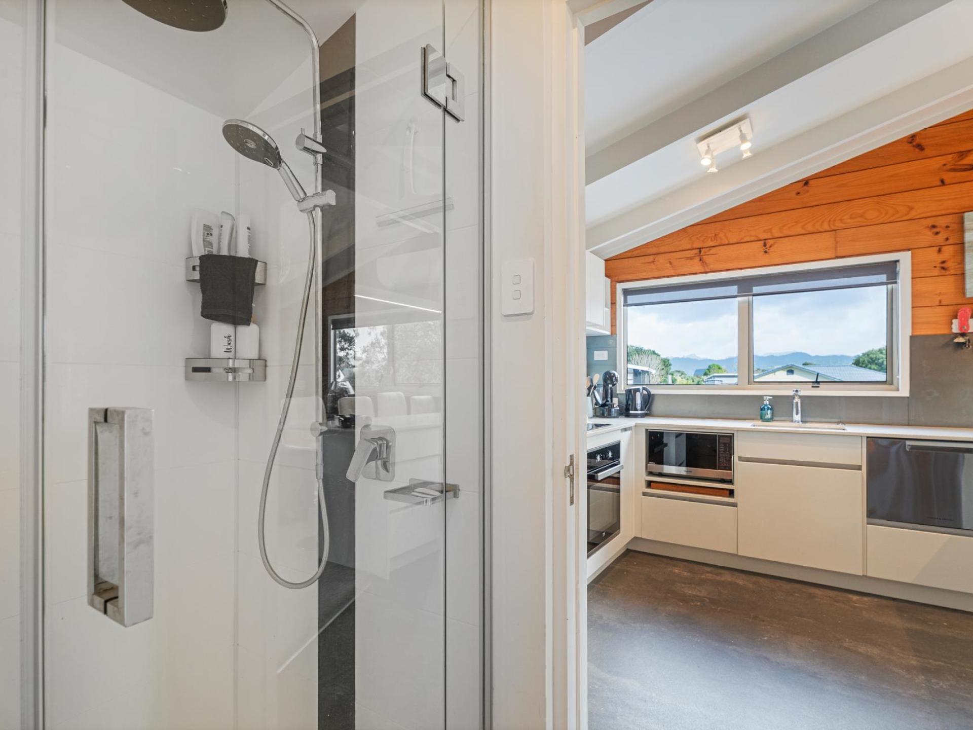 6 Winderton Way, Pauanui