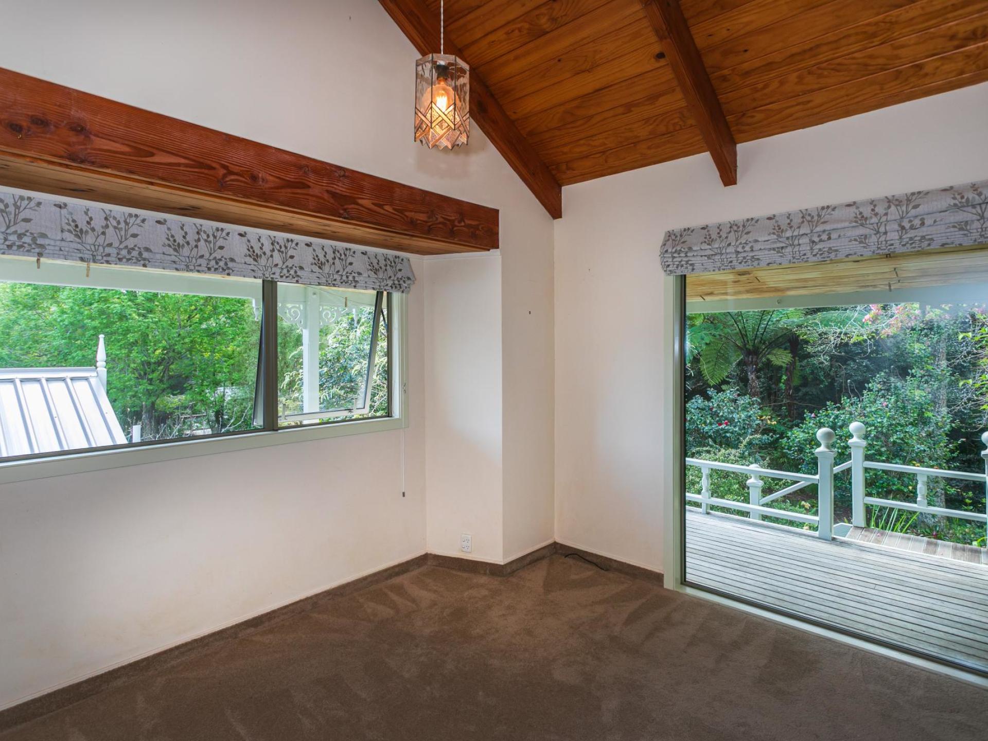 195 Driving Creek Road, Coromandel