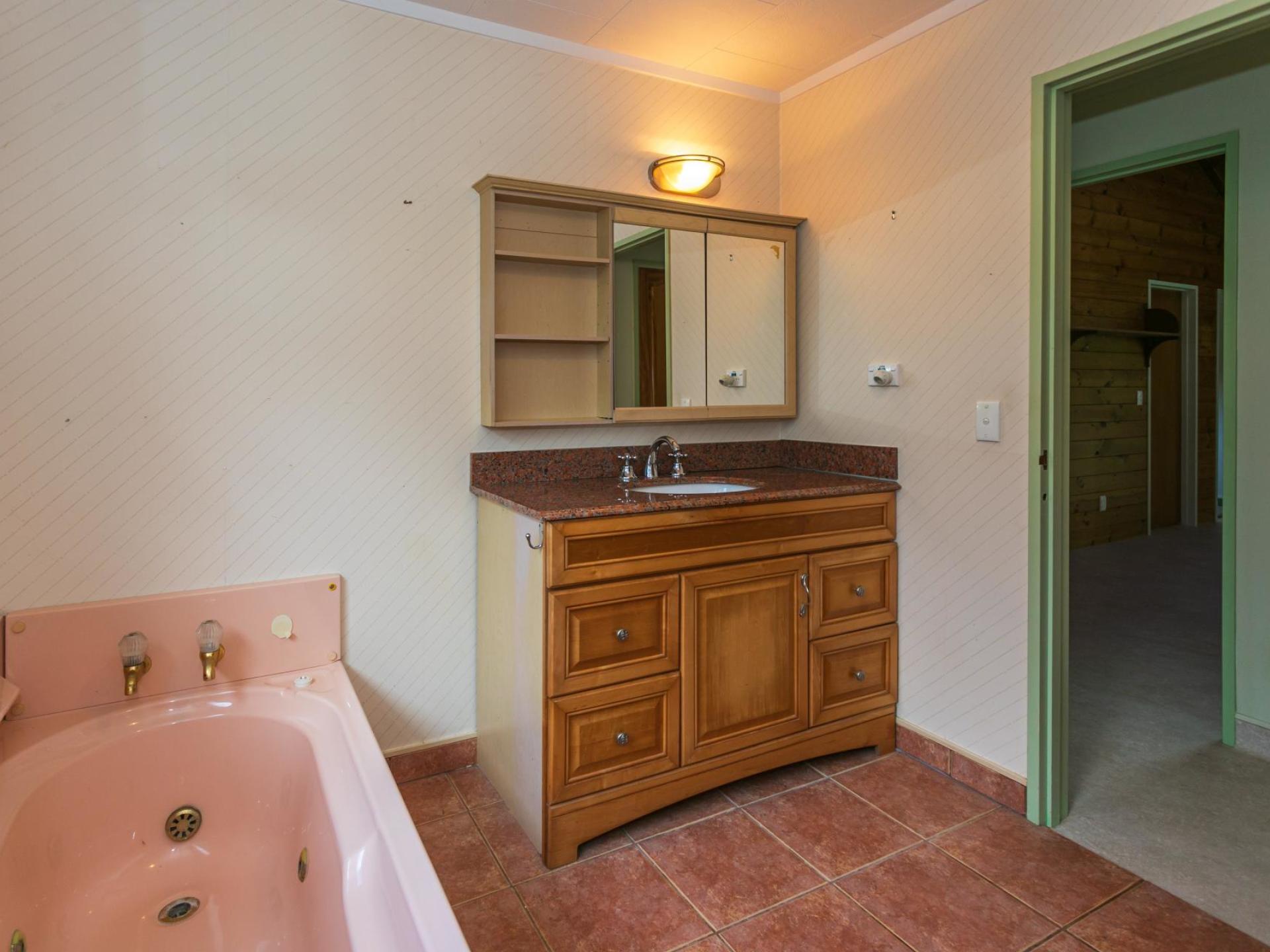 195 Driving Creek Road, Coromandel