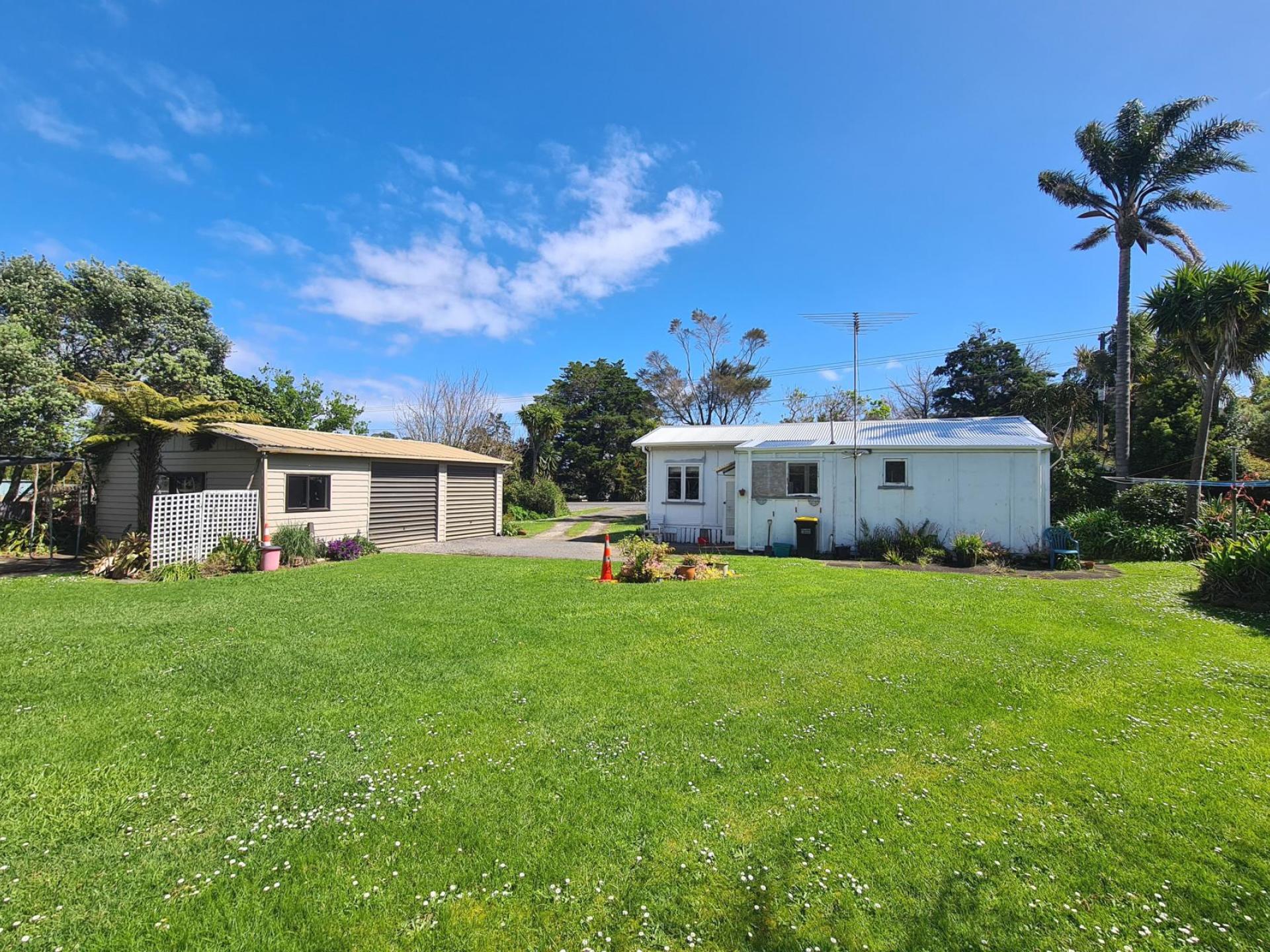 2225 Tiki Road, Coromandel