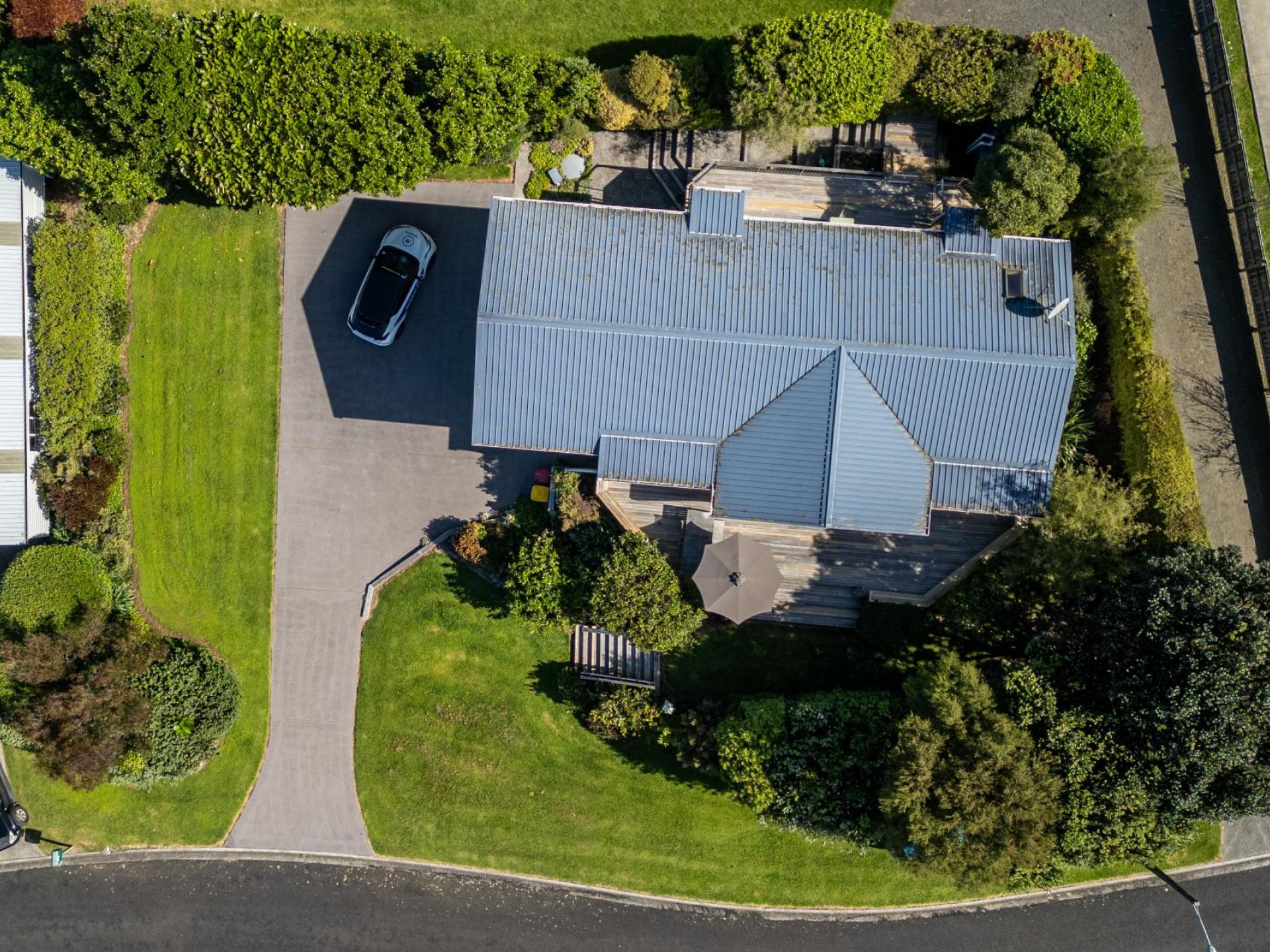2 Emmerdale Drive, Hahei