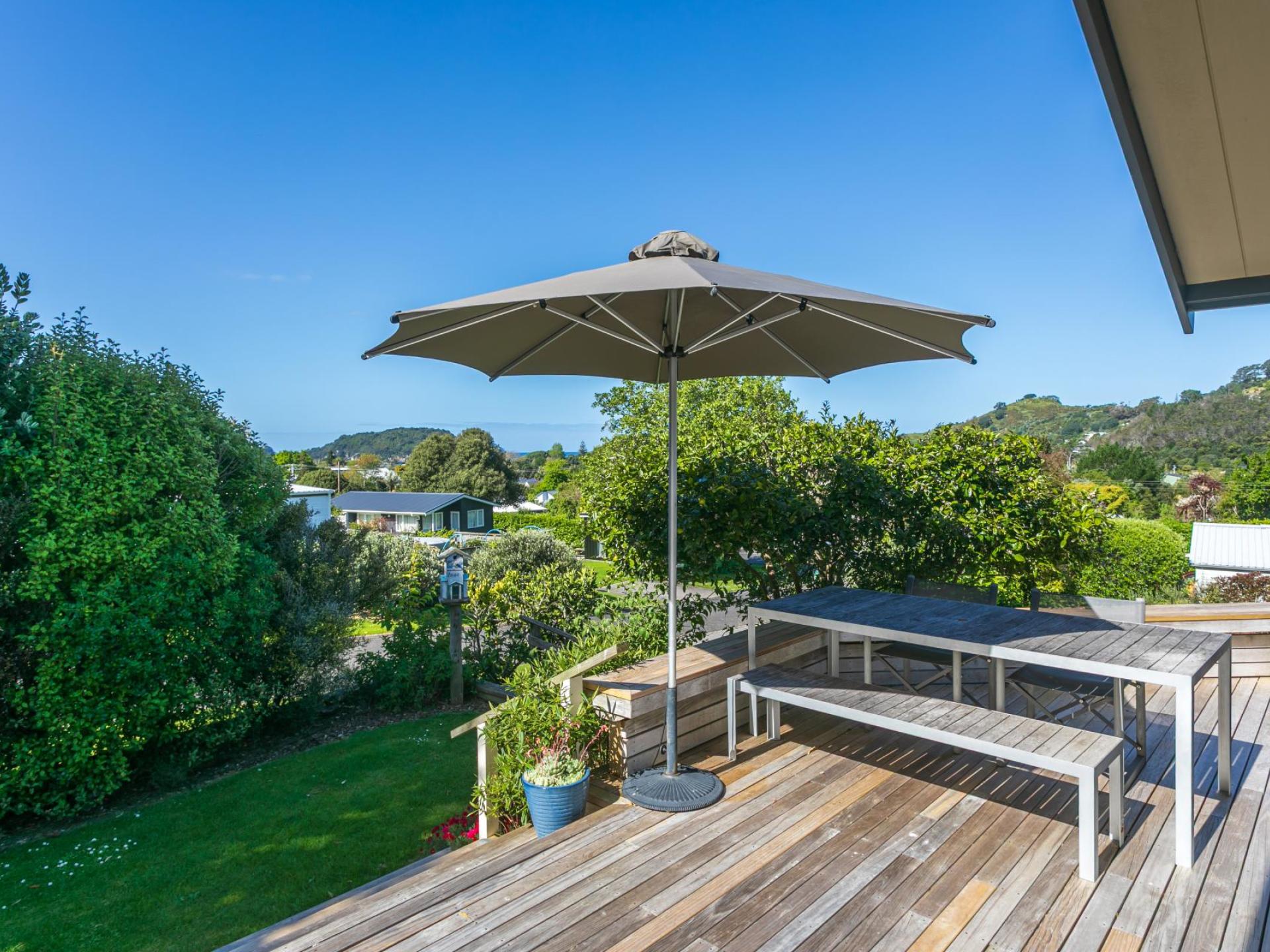 2 Emmerdale Drive, Hahei