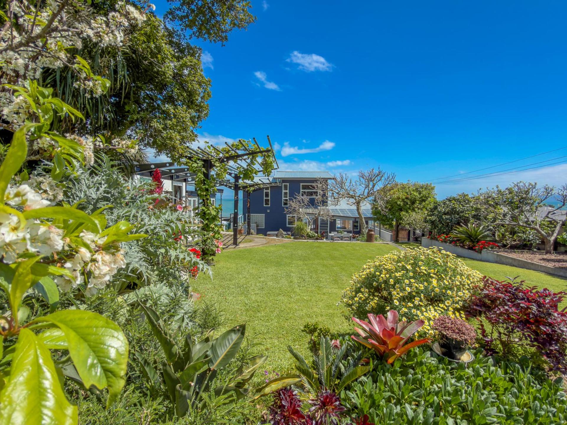 272 Thames Coast Road, Thames