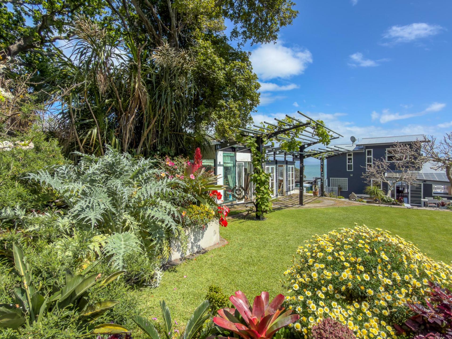 272 Thames Coast Road, Thames