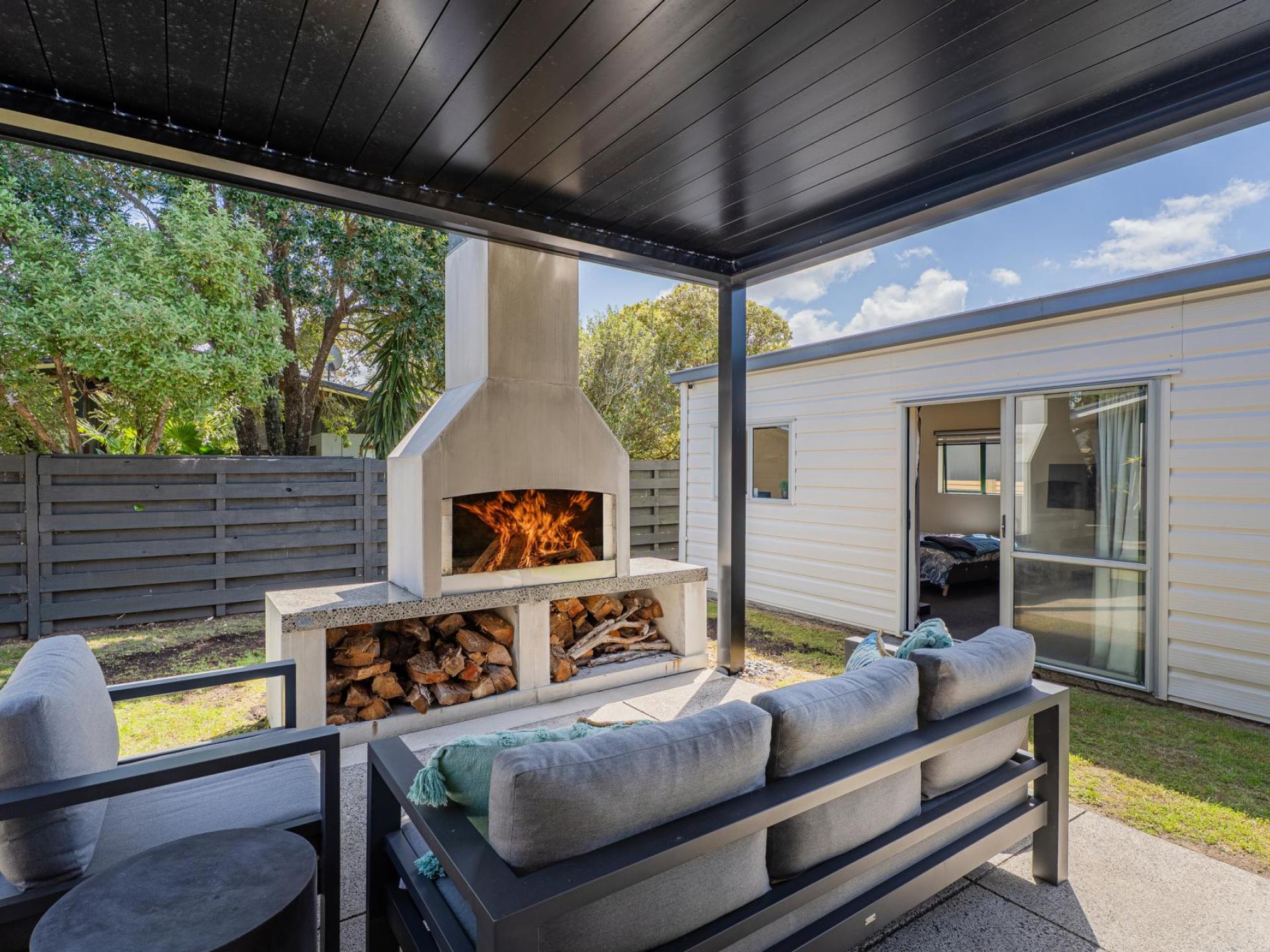 6 Bell Road, Pauanui