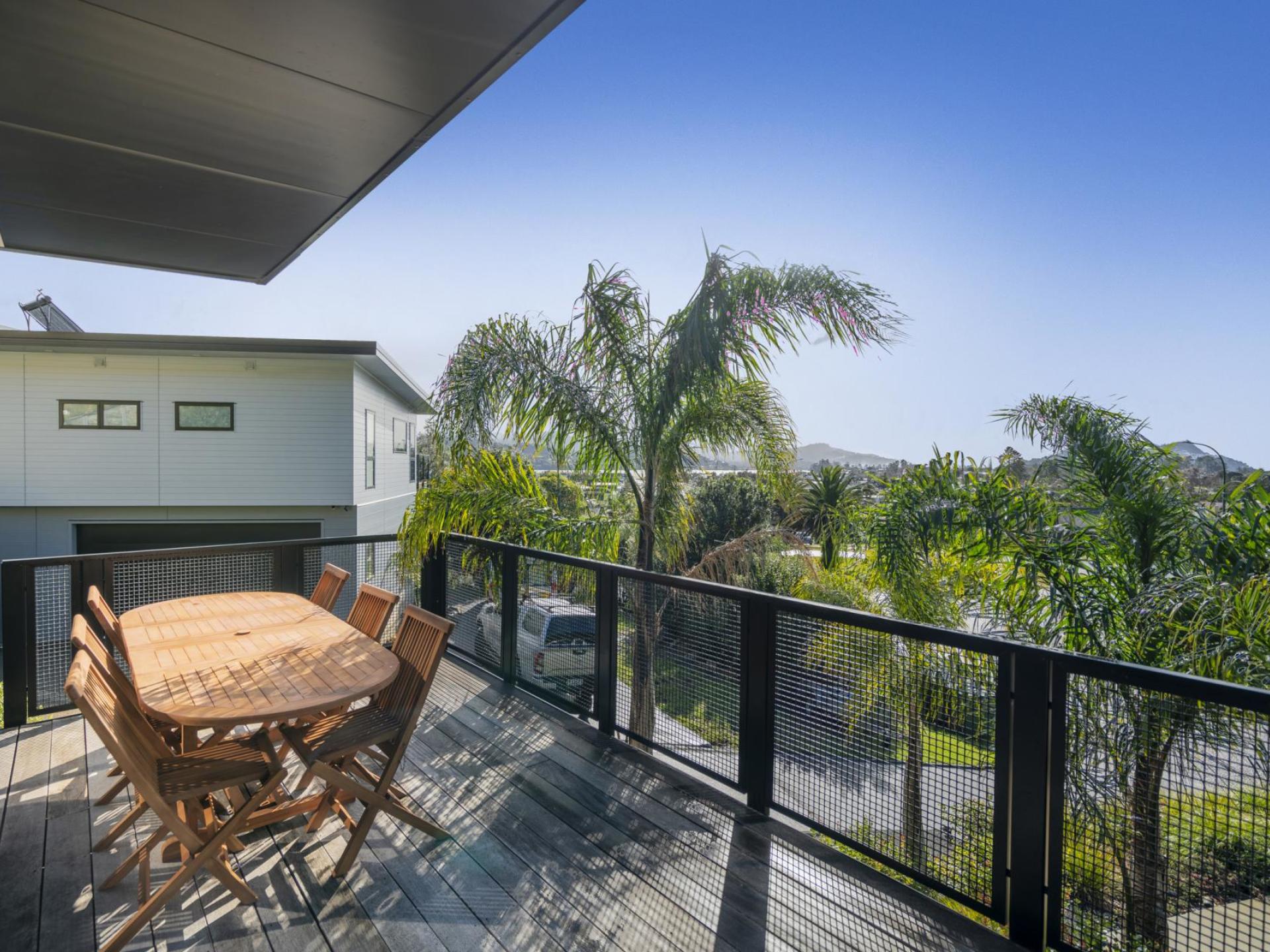 6 Panorama Parade, Pauanui