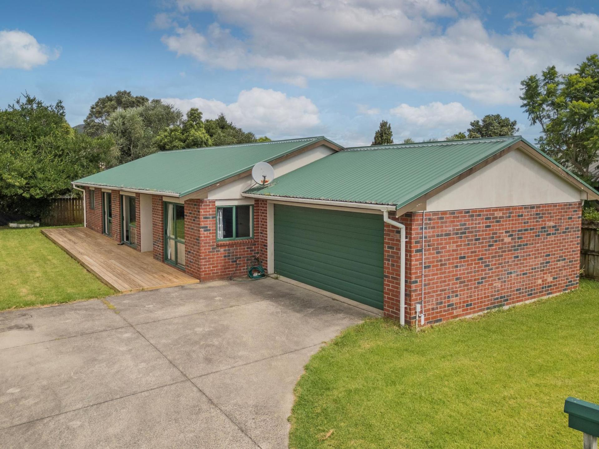 40 Cholmondeley Crescent, Whitianga