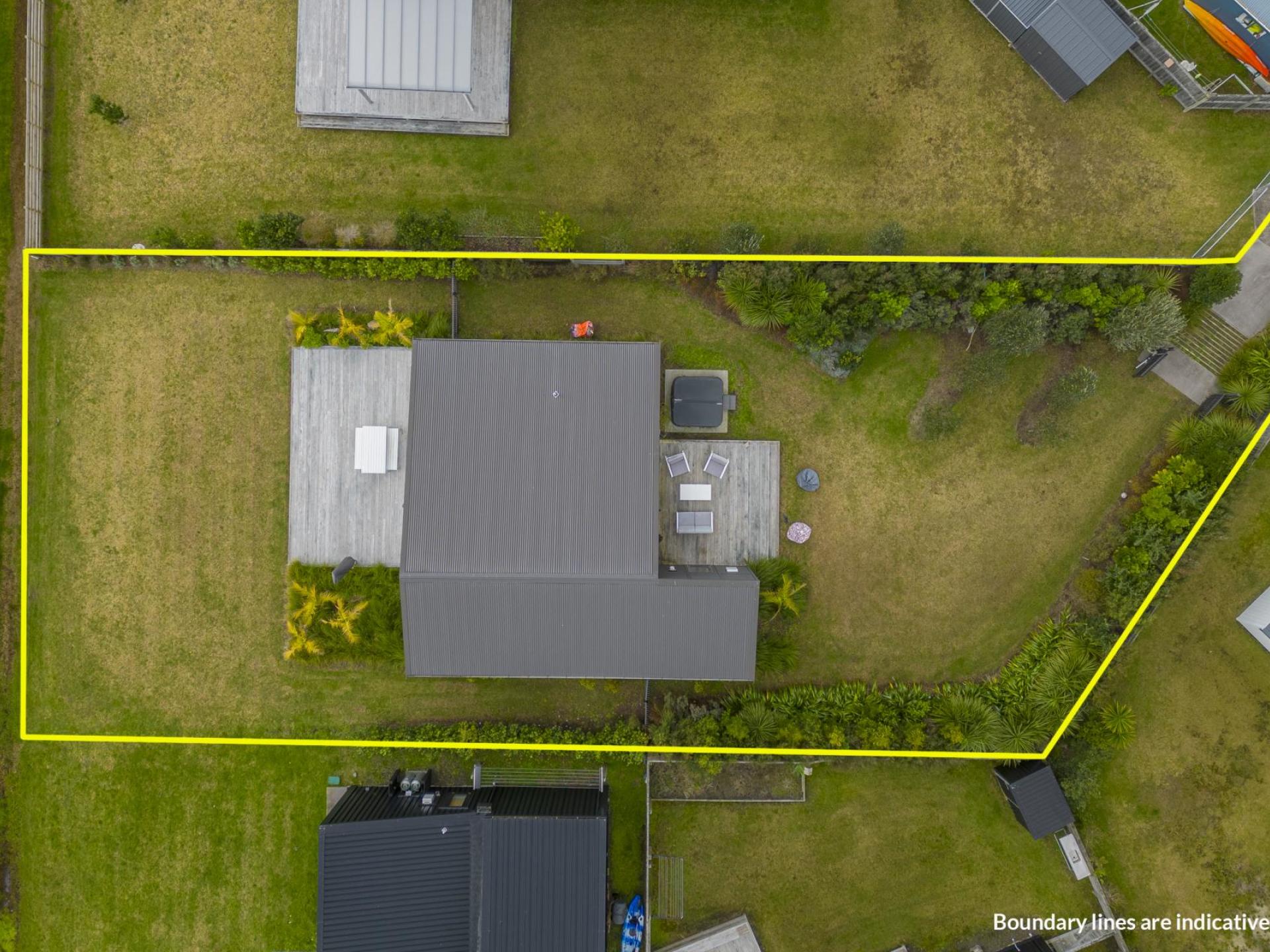 129 Ngaio Drive, Matarangi