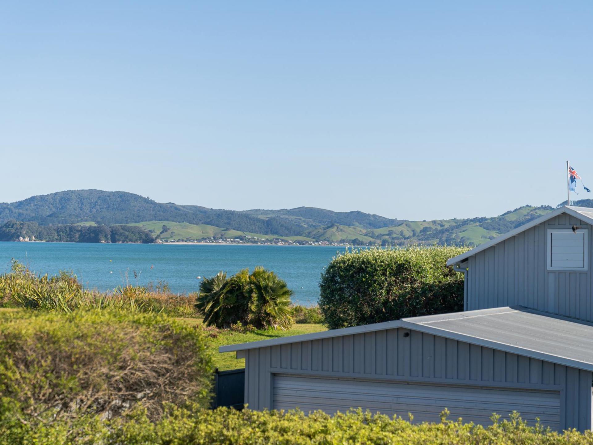 14 Endeavour Place, Cooks Beach