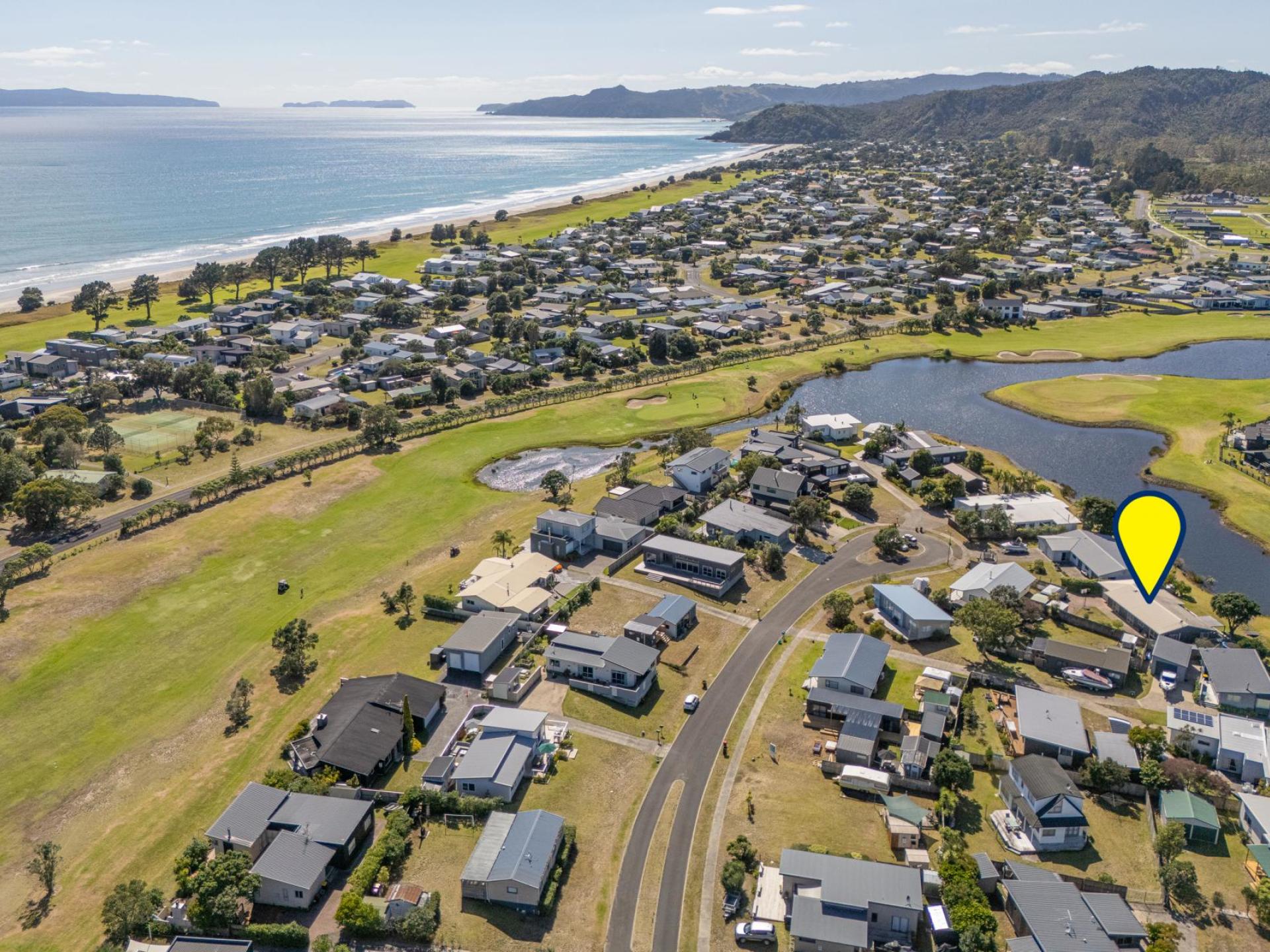 158 The Fairway, Matarangi