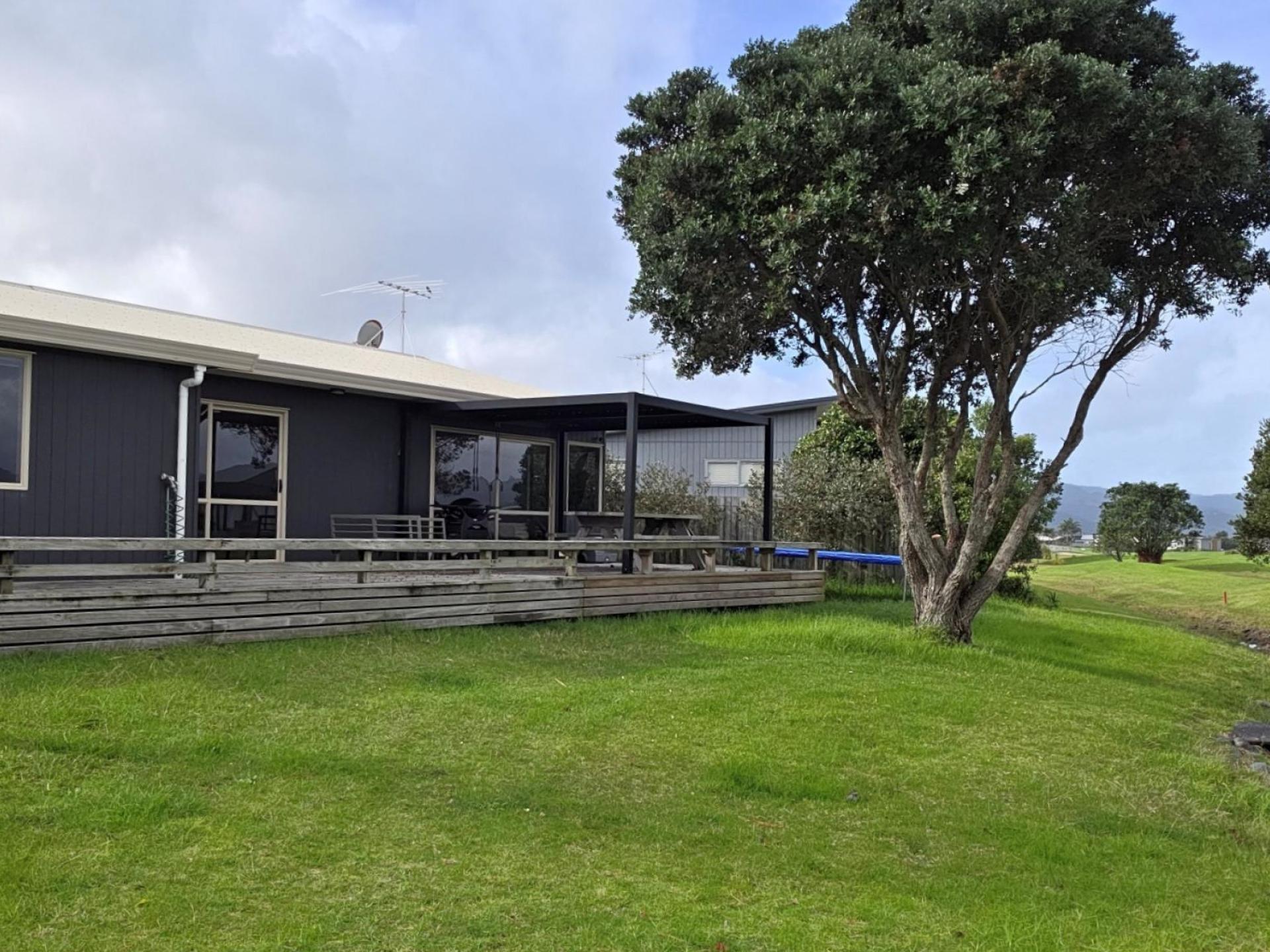 158 The Fairway, Matarangi