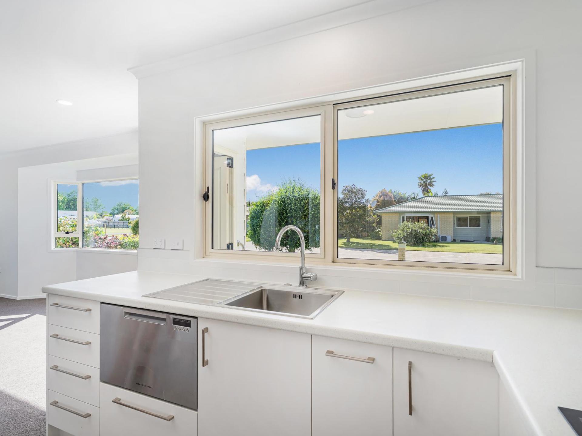 16 Seascape Avenue, Whitianga