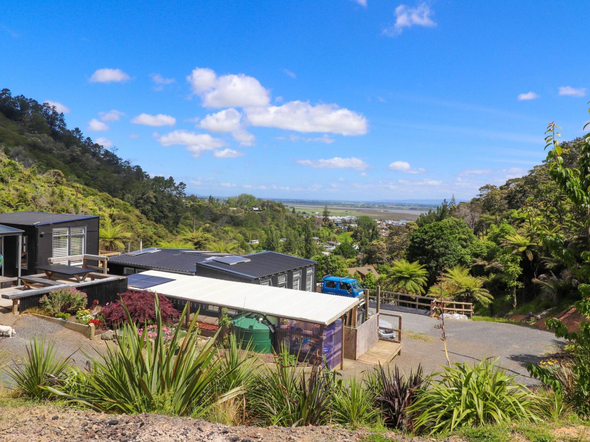 113 Collarbone Road, Thames