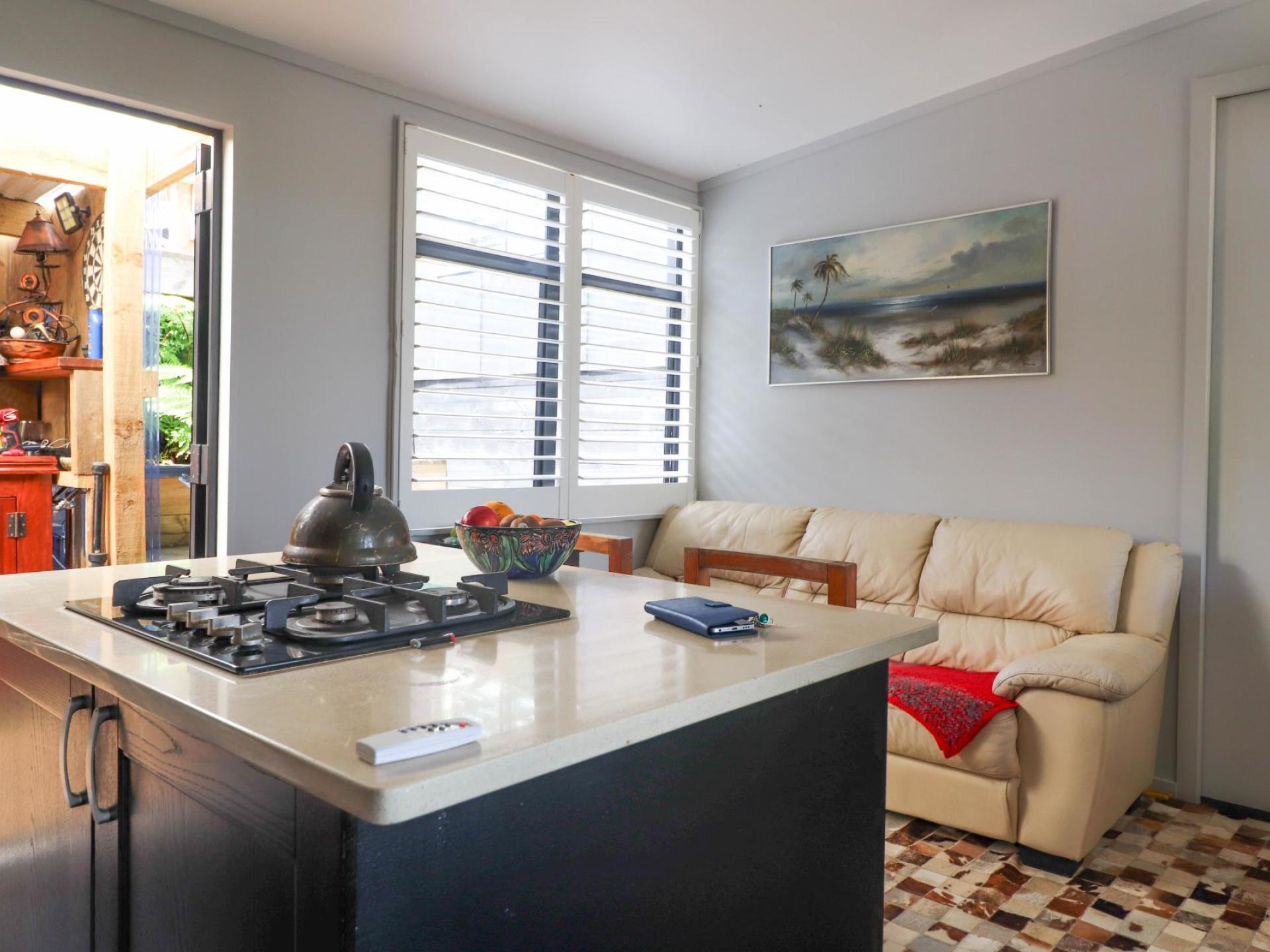 113 Collarbone Road, Thames