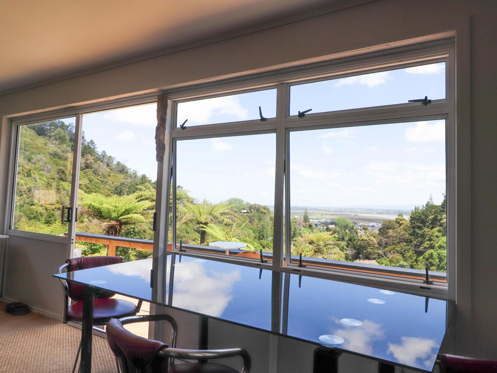 113 Collarbone Road, Thames