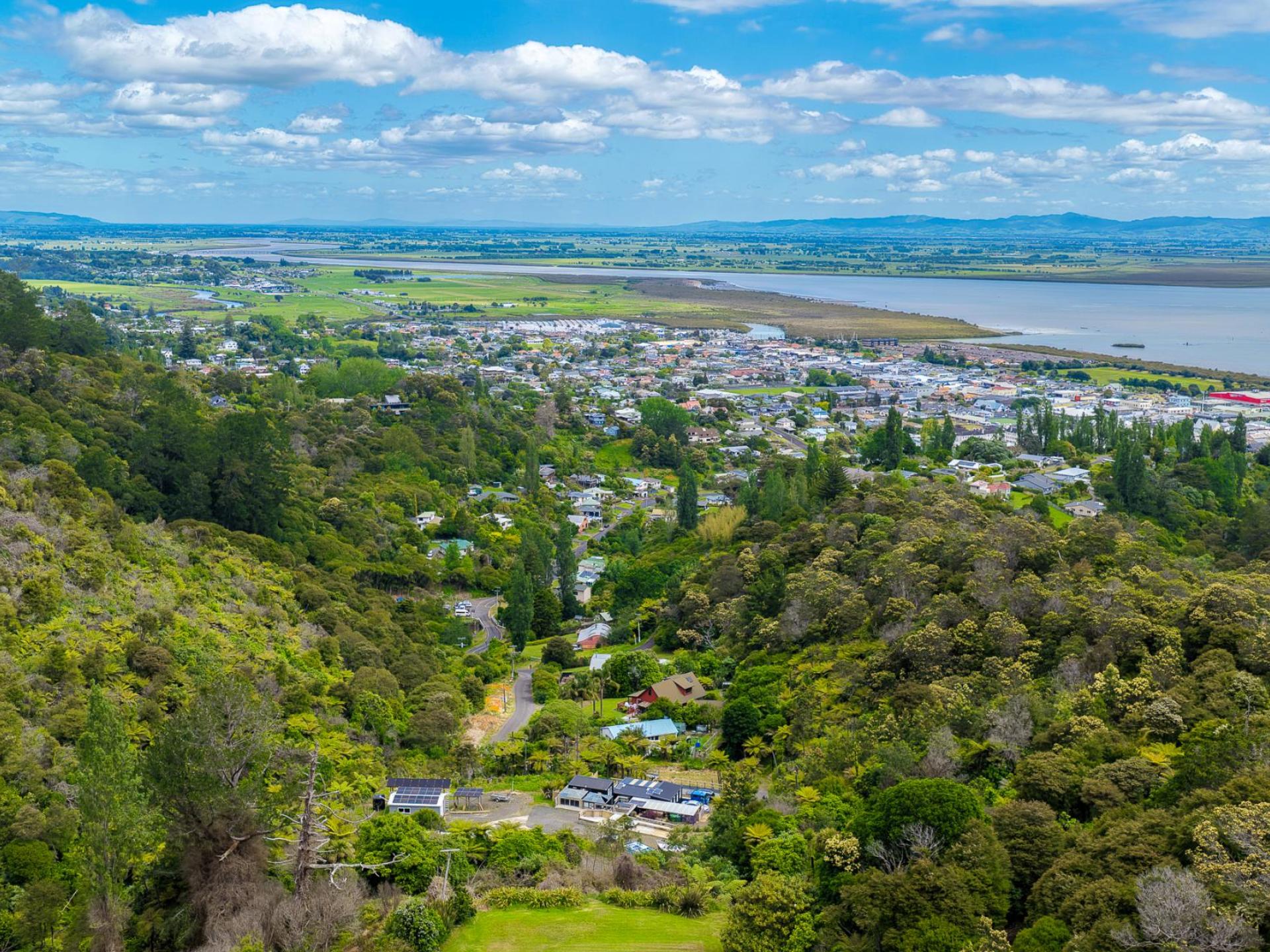 113 Collarbone Road, Thames