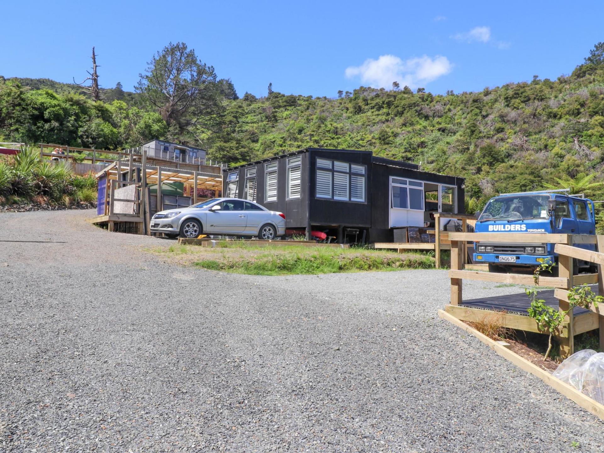 113 Collarbone Road, Thames