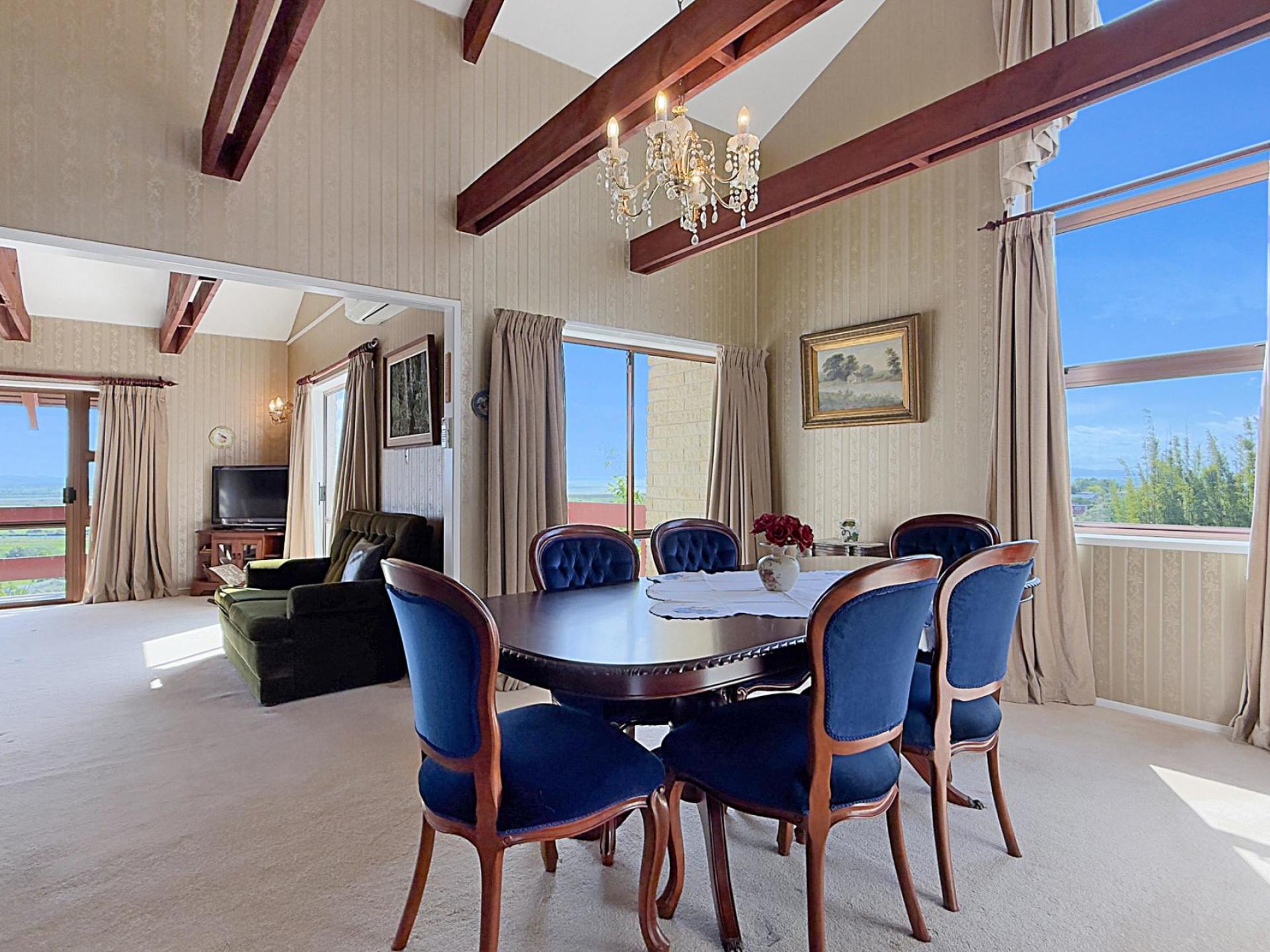 222 Reservoir Road, Thames