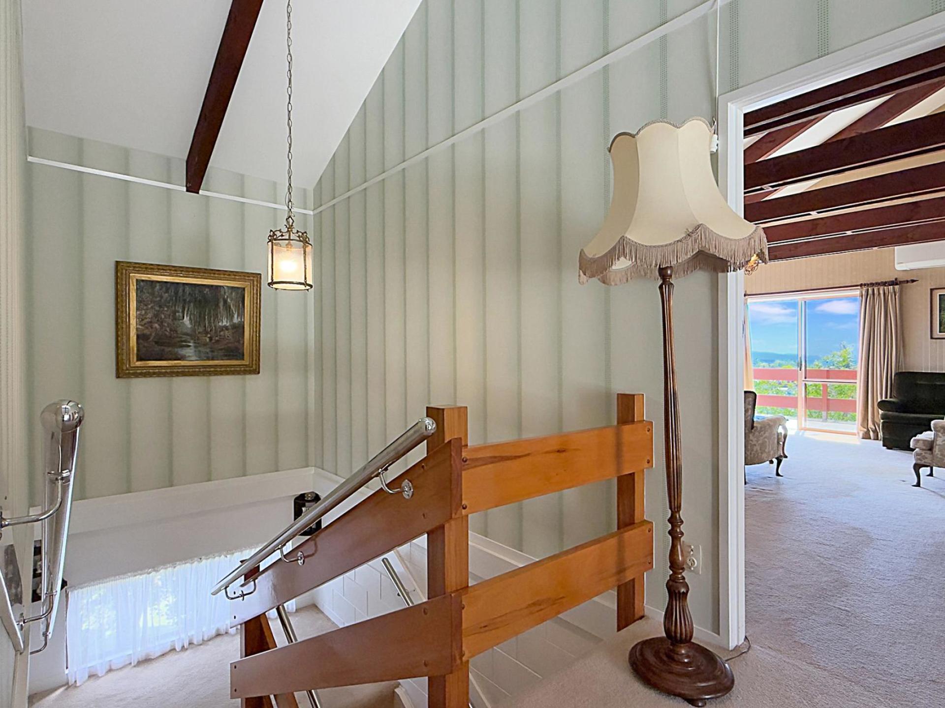 222 Reservoir Road, Thames