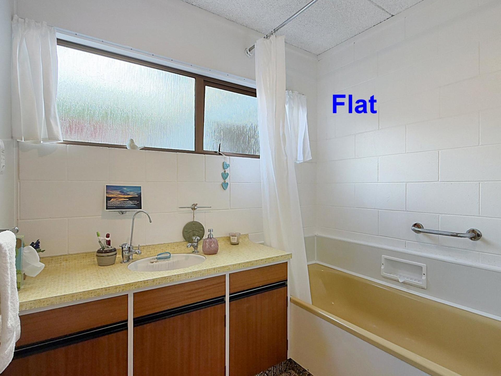 222 Reservoir Road, Thames